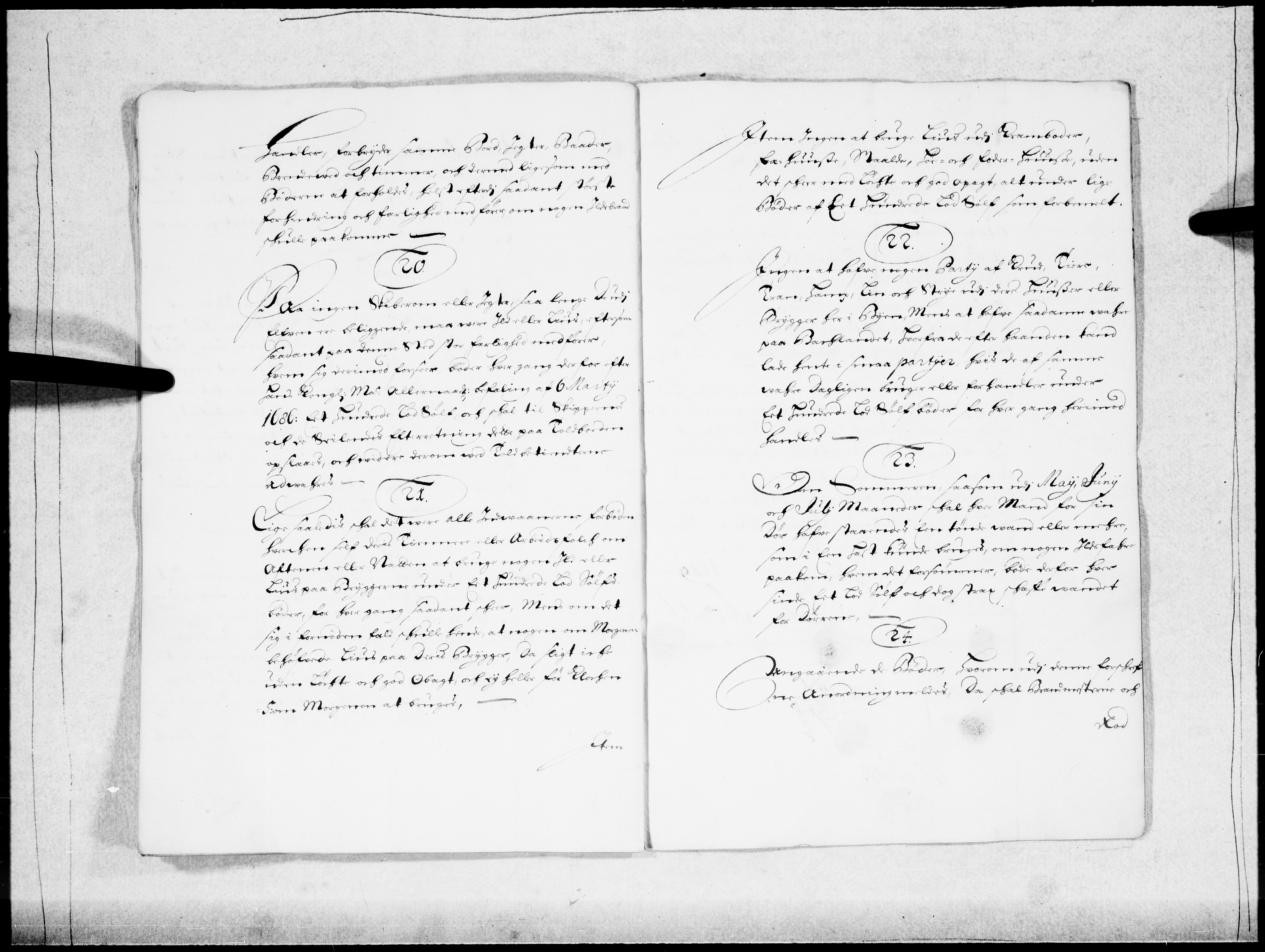 Danske Kanselli 1572-1799, AV/RA-EA-3023/F/Fc/Fcc/Fcca/L0043: Norske innlegg 1572-1799, 1689-1690, p. 212