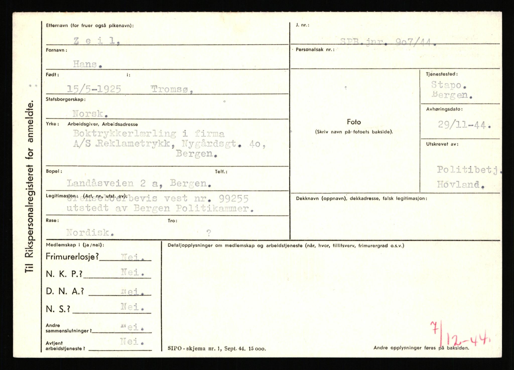 Statspolitiet - Hovedkontoret / Osloavdelingen, AV/RA-S-1329/C/Ca/L0016: Uberg - Øystese, 1943-1945, p. 3296