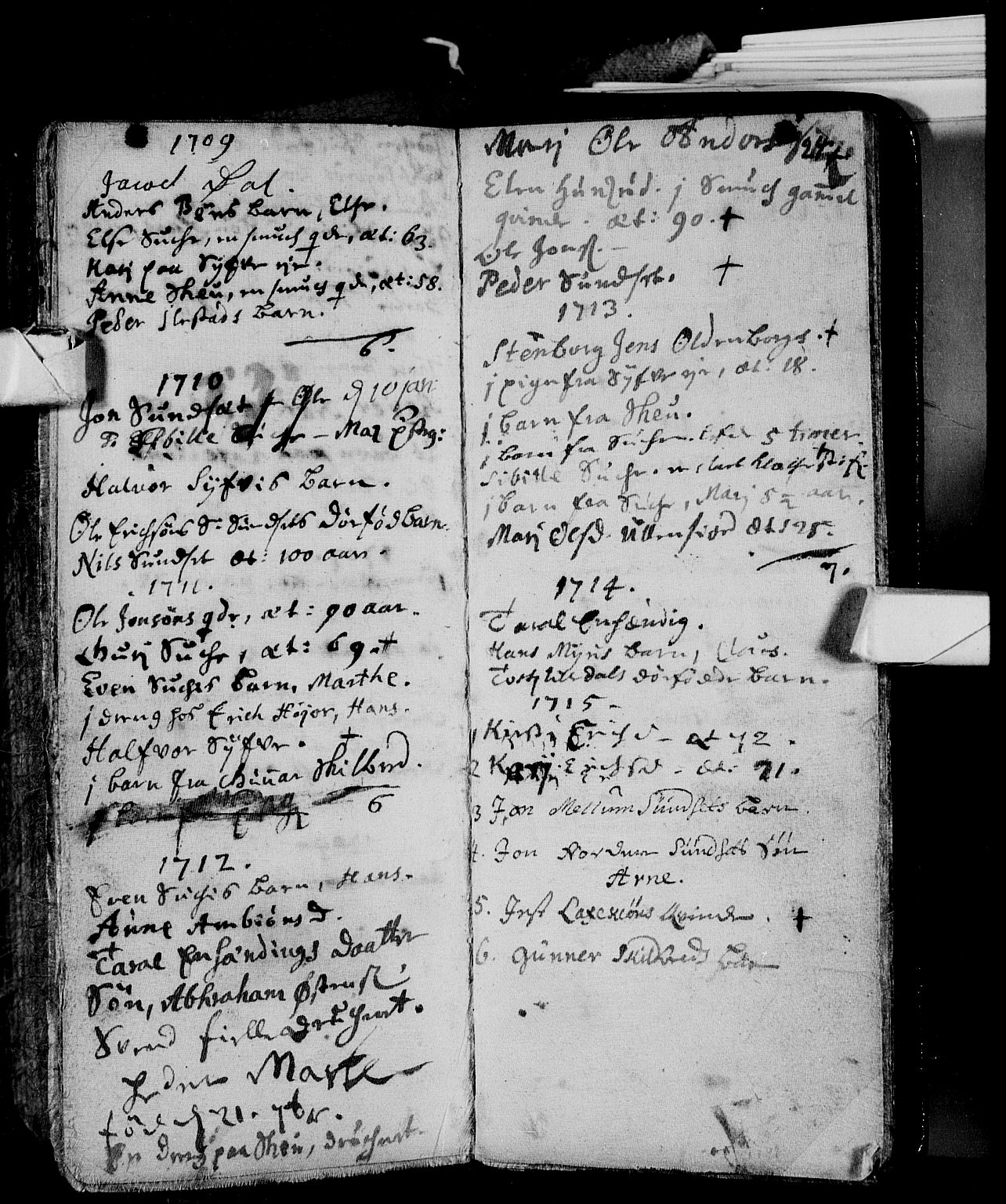 Andebu kirkebøker, AV/SAKO-A-336/F/Fa/L0001: Parish register (official) no. 1 /3, 1623-1738, p. 247