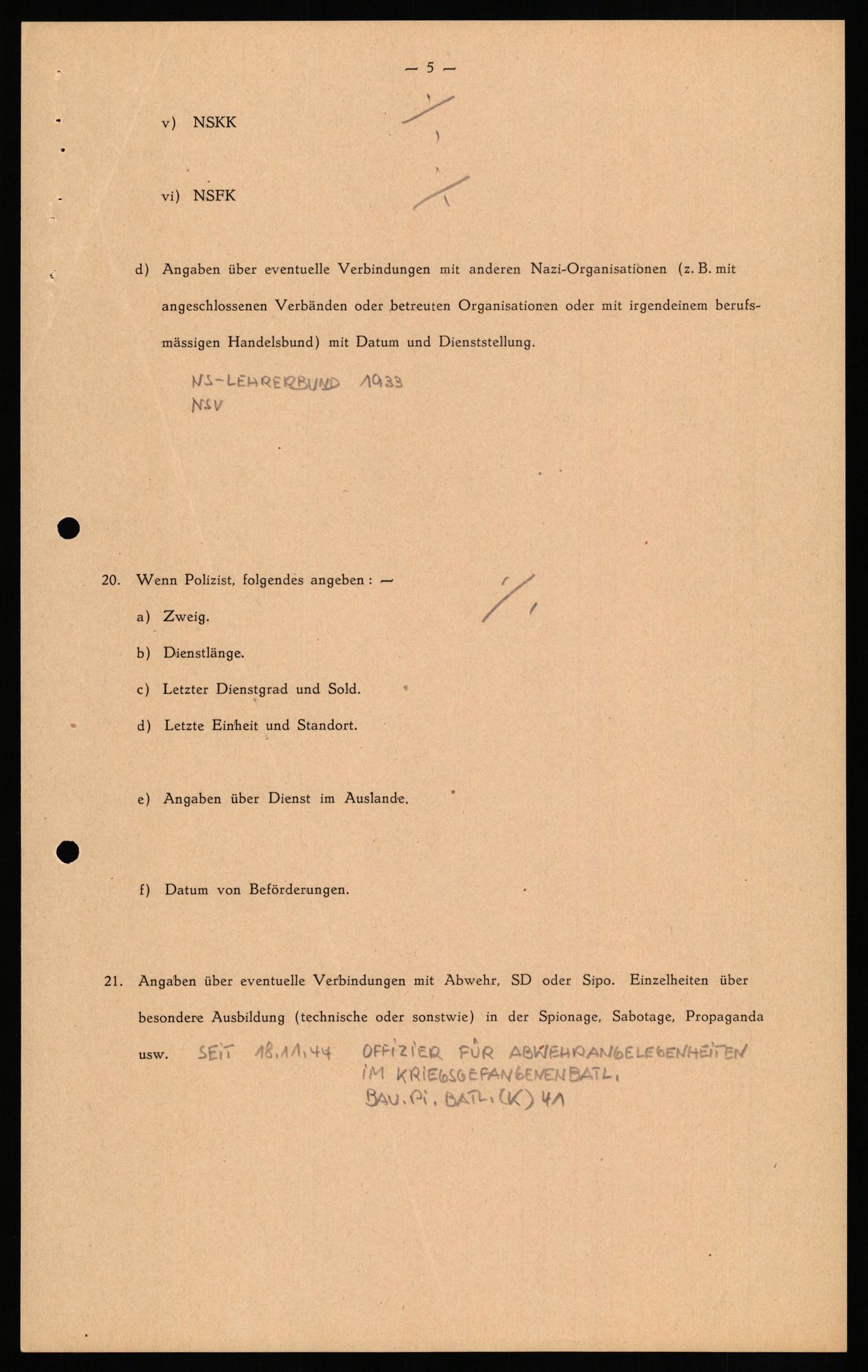 Forsvaret, Forsvarets overkommando II, AV/RA-RAFA-3915/D/Db/L0030: CI Questionaires. Tyske okkupasjonsstyrker i Norge. Tyskere., 1945-1946, p. 142