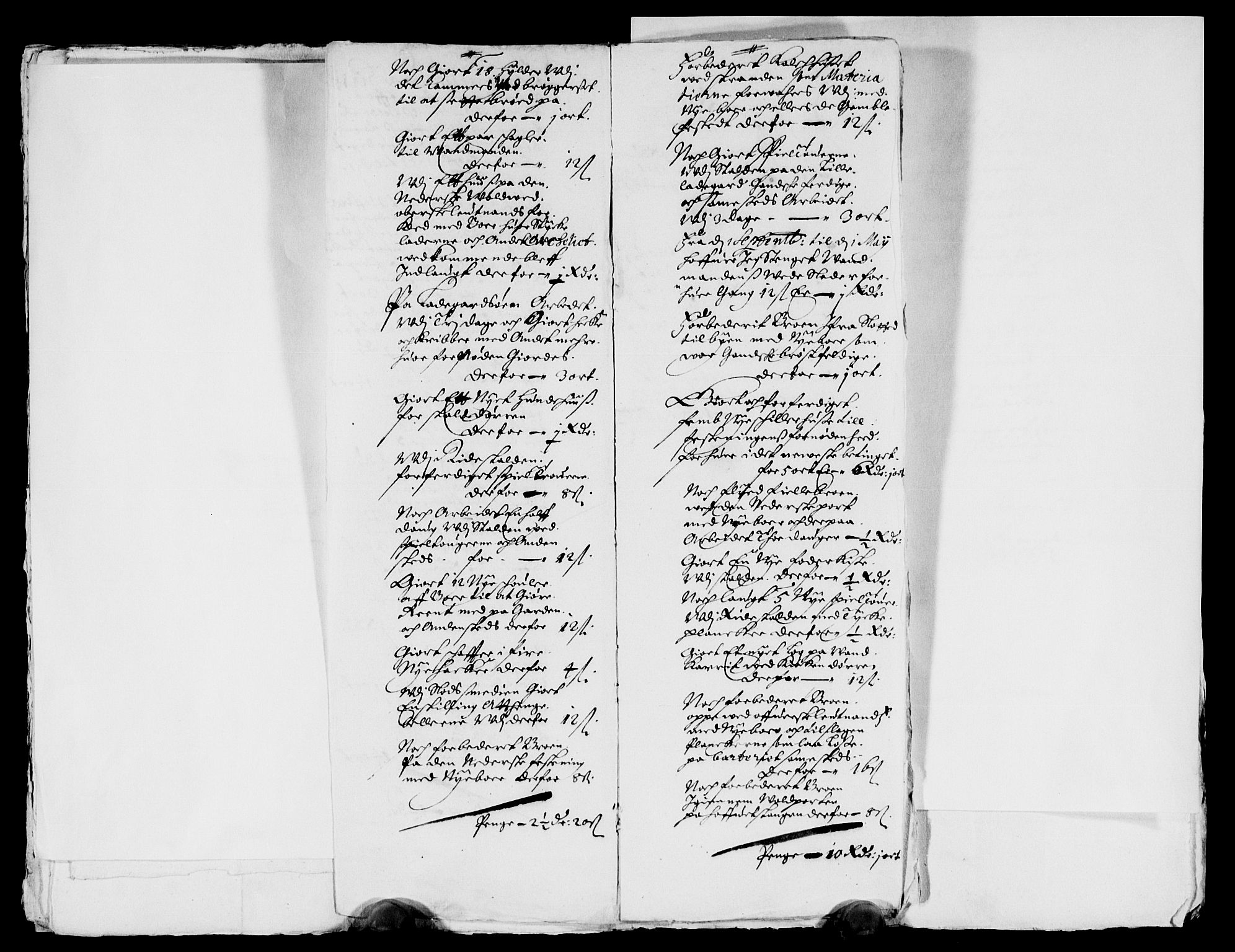 Rentekammeret inntil 1814, Reviderte regnskaper, Lensregnskaper, AV/RA-EA-5023/R/Rb/Rba/L0206: Akershus len, 1651-1652