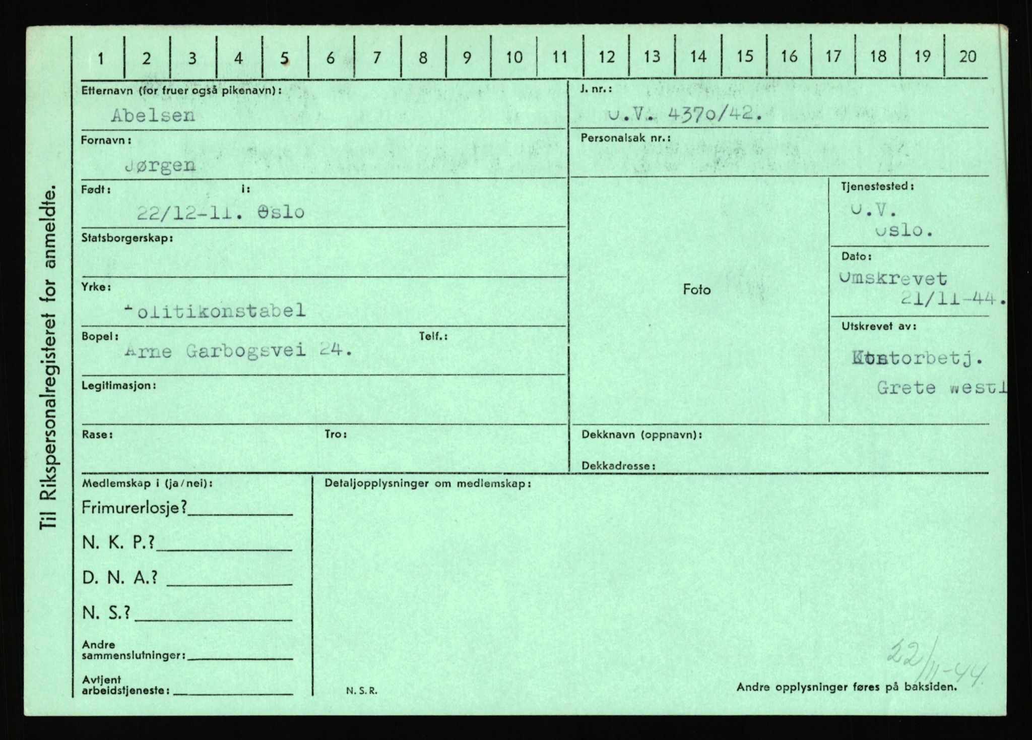 Statspolitiet - Hovedkontoret / Osloavdelingen, AV/RA-S-1329/C/Ca/L0001: Aabakken - Armann, 1943-1945, p. 960