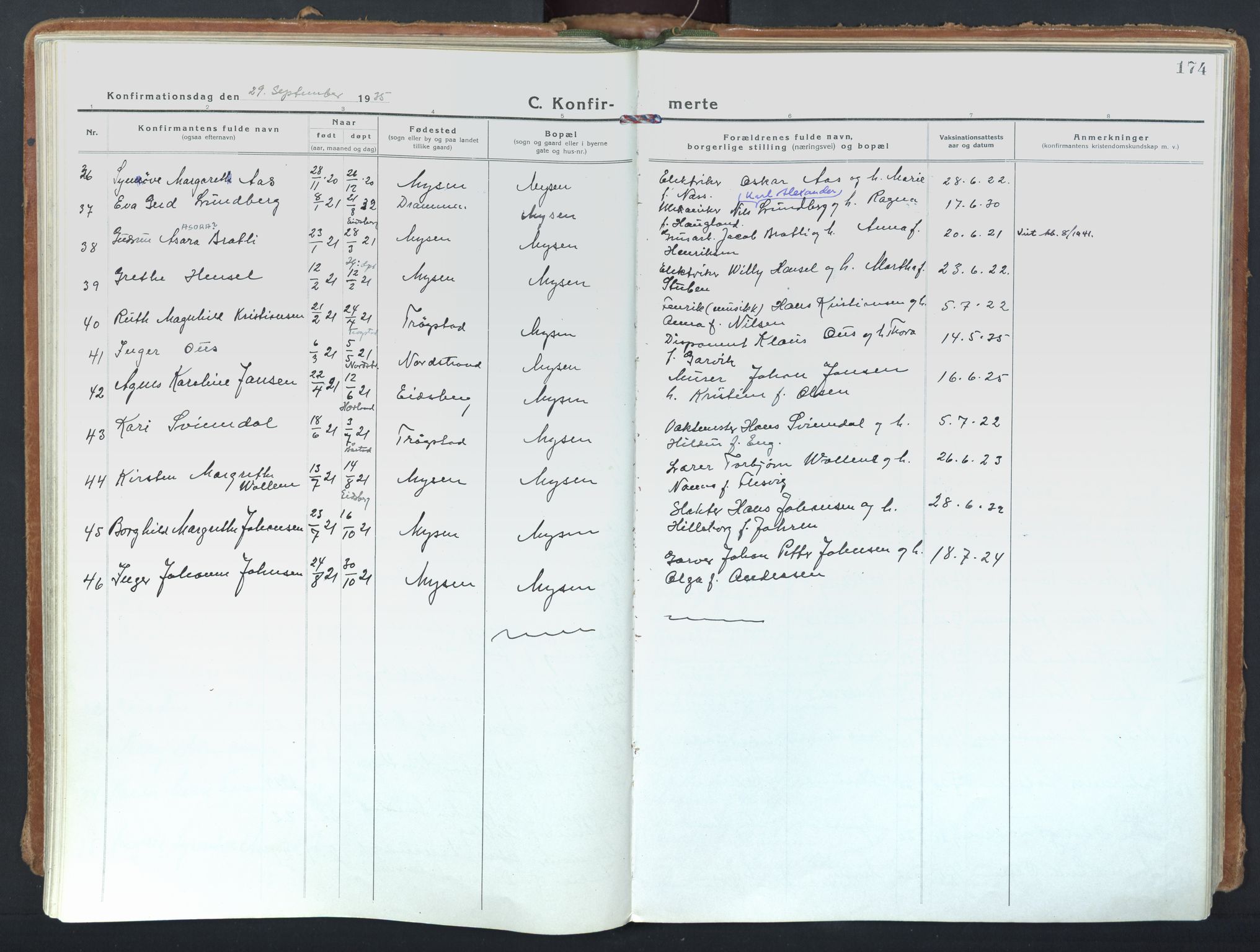 Eidsberg prestekontor Kirkebøker, SAO/A-10905/F/Fd/L0001: Parish register (official) no. IV 1, 1921-1948, p. 174