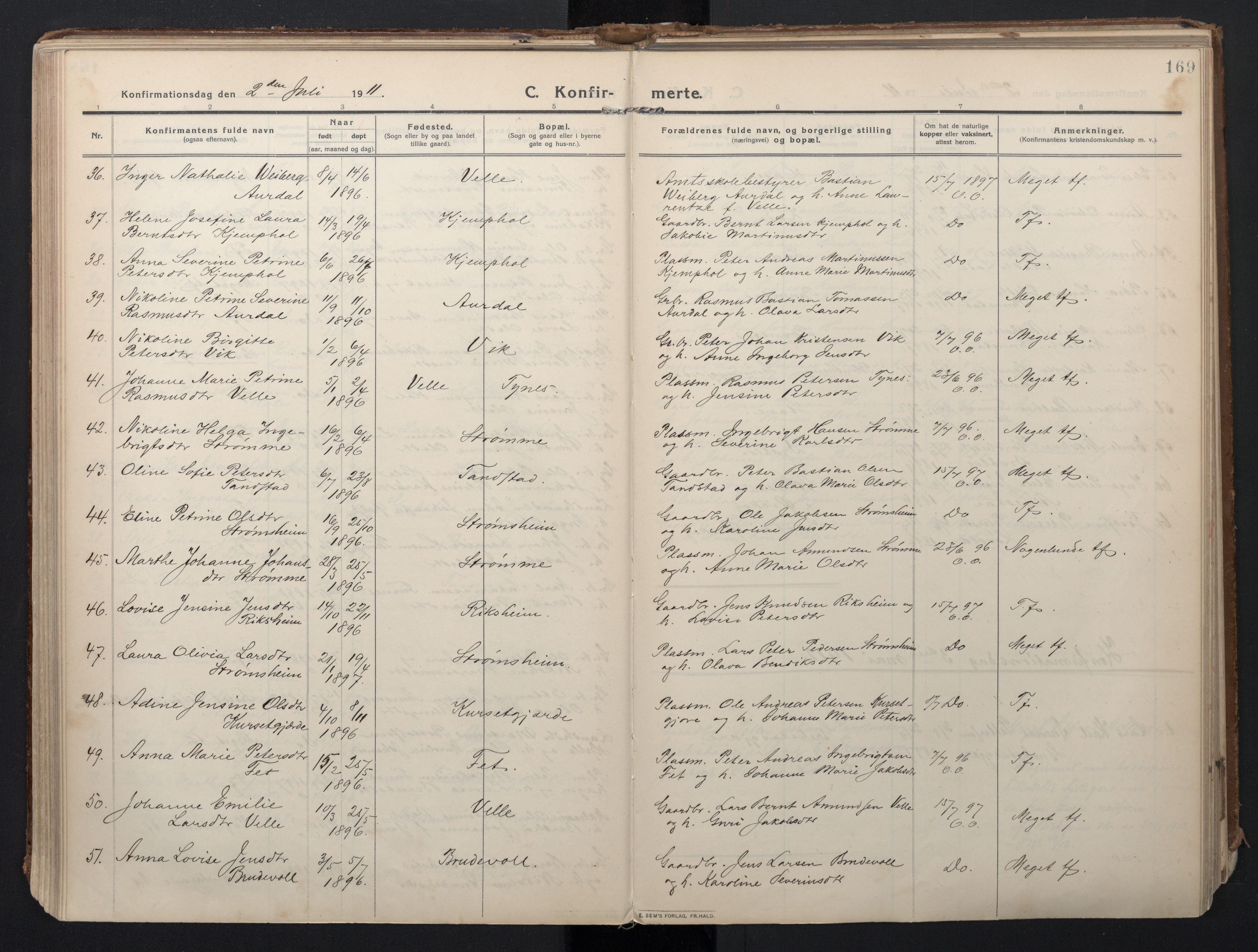 Ministerialprotokoller, klokkerbøker og fødselsregistre - Møre og Romsdal, AV/SAT-A-1454/523/L0337: Parish register (official) no. 523A04, 1911-1929, p. 169