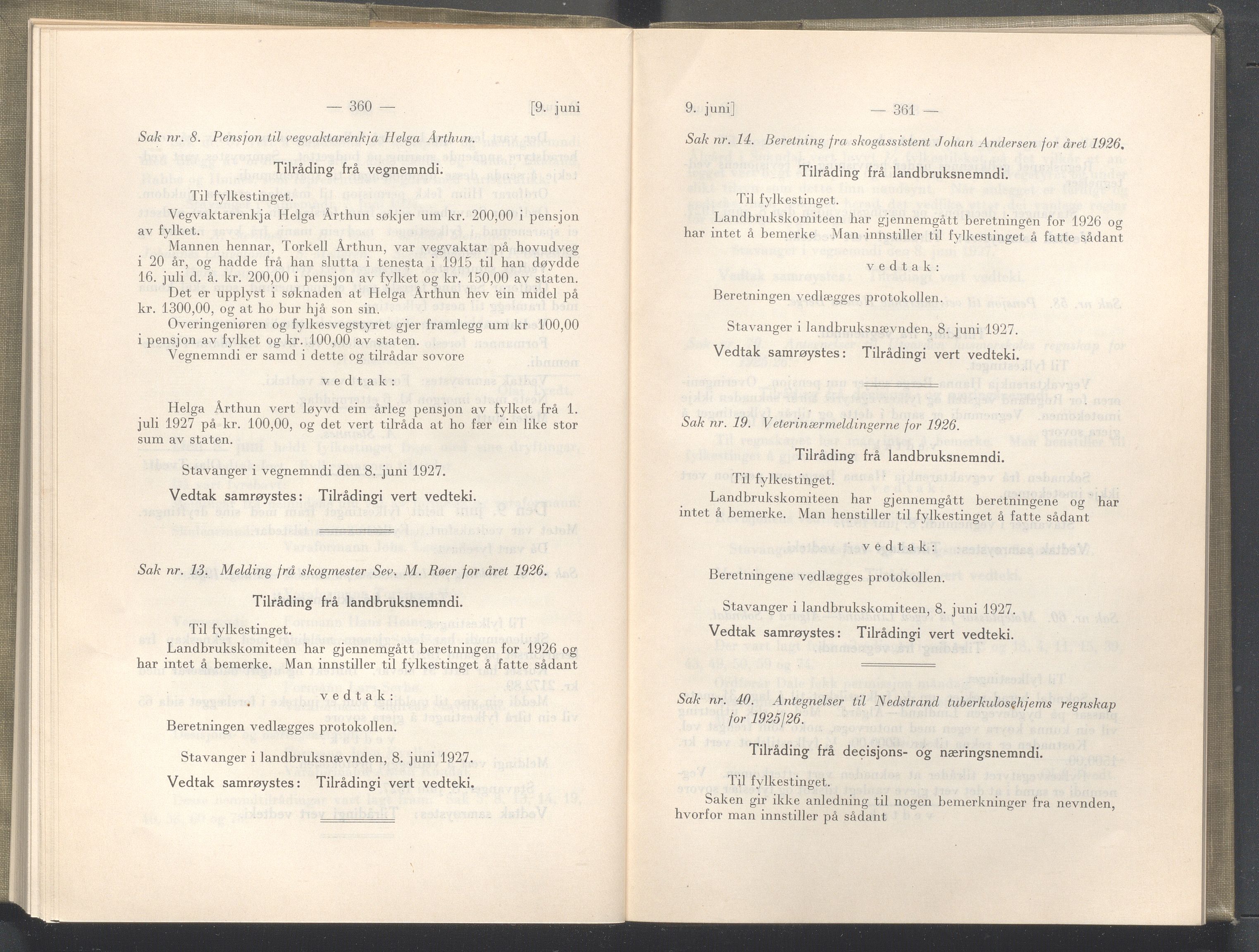 Rogaland fylkeskommune - Fylkesrådmannen , IKAR/A-900/A/Aa/Aaa/L0046: Møtebok , 1927, p. 360-361