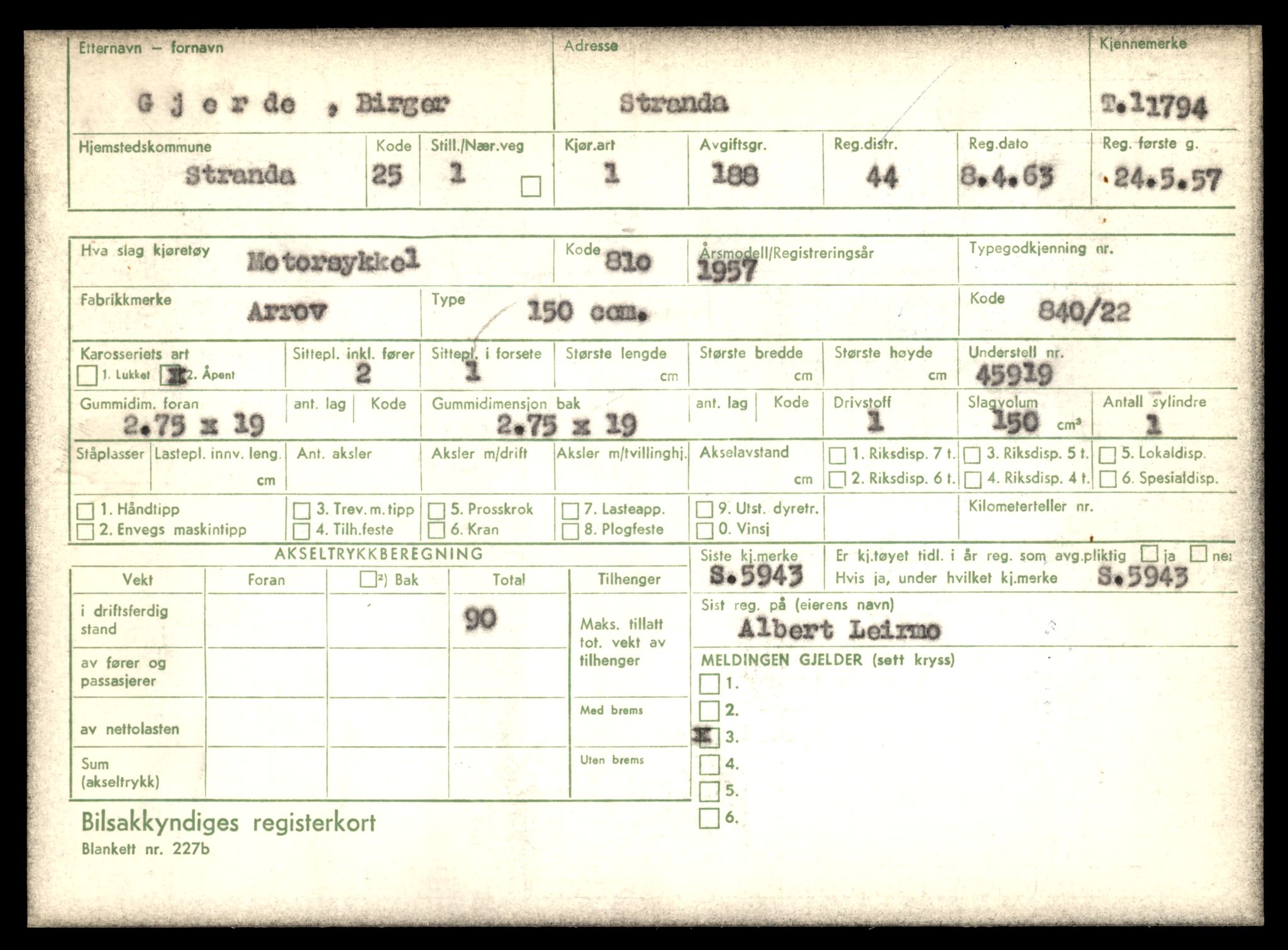 Møre og Romsdal vegkontor - Ålesund trafikkstasjon, SAT/A-4099/F/Fe/L0030: Registreringskort for kjøretøy T 11620 - T 11799, 1927-1998, p. 2543