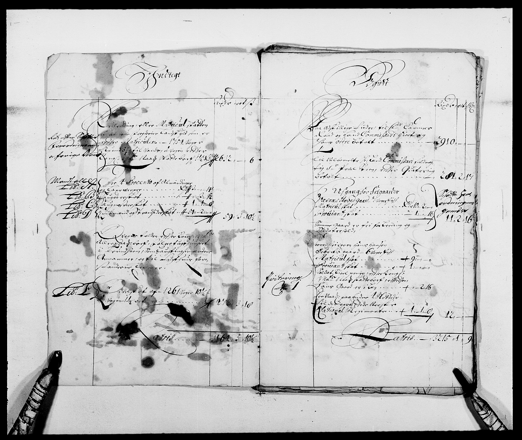 Rentekammeret inntil 1814, Reviderte regnskaper, Fogderegnskap, RA/EA-4092/R55/L3648: Fogderegnskap Romsdal, 1687-1689, p. 311