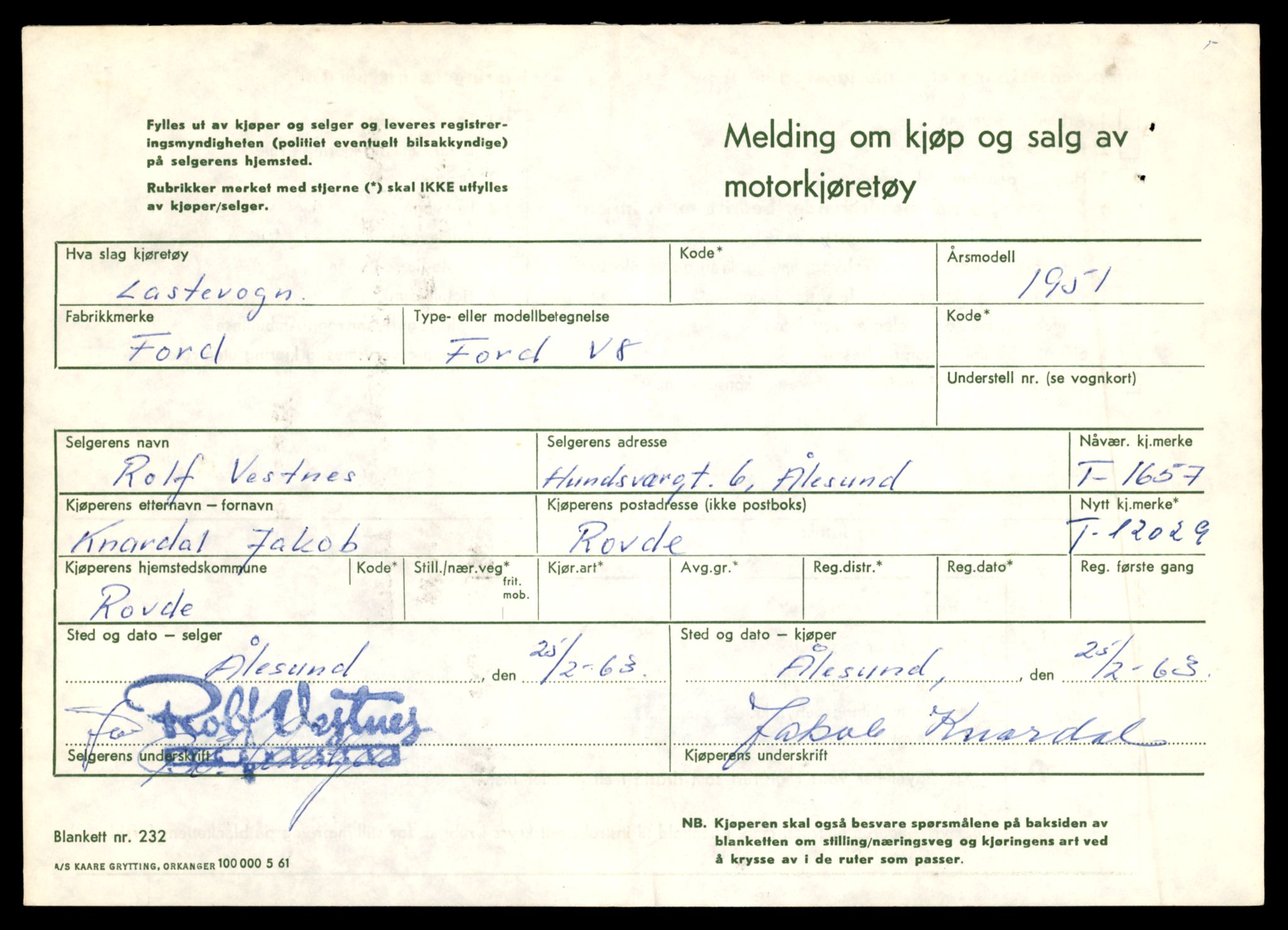 Møre og Romsdal vegkontor - Ålesund trafikkstasjon, AV/SAT-A-4099/F/Fe/L0032: Registreringskort for kjøretøy T 11997 - T 12149, 1927-1998, p. 967