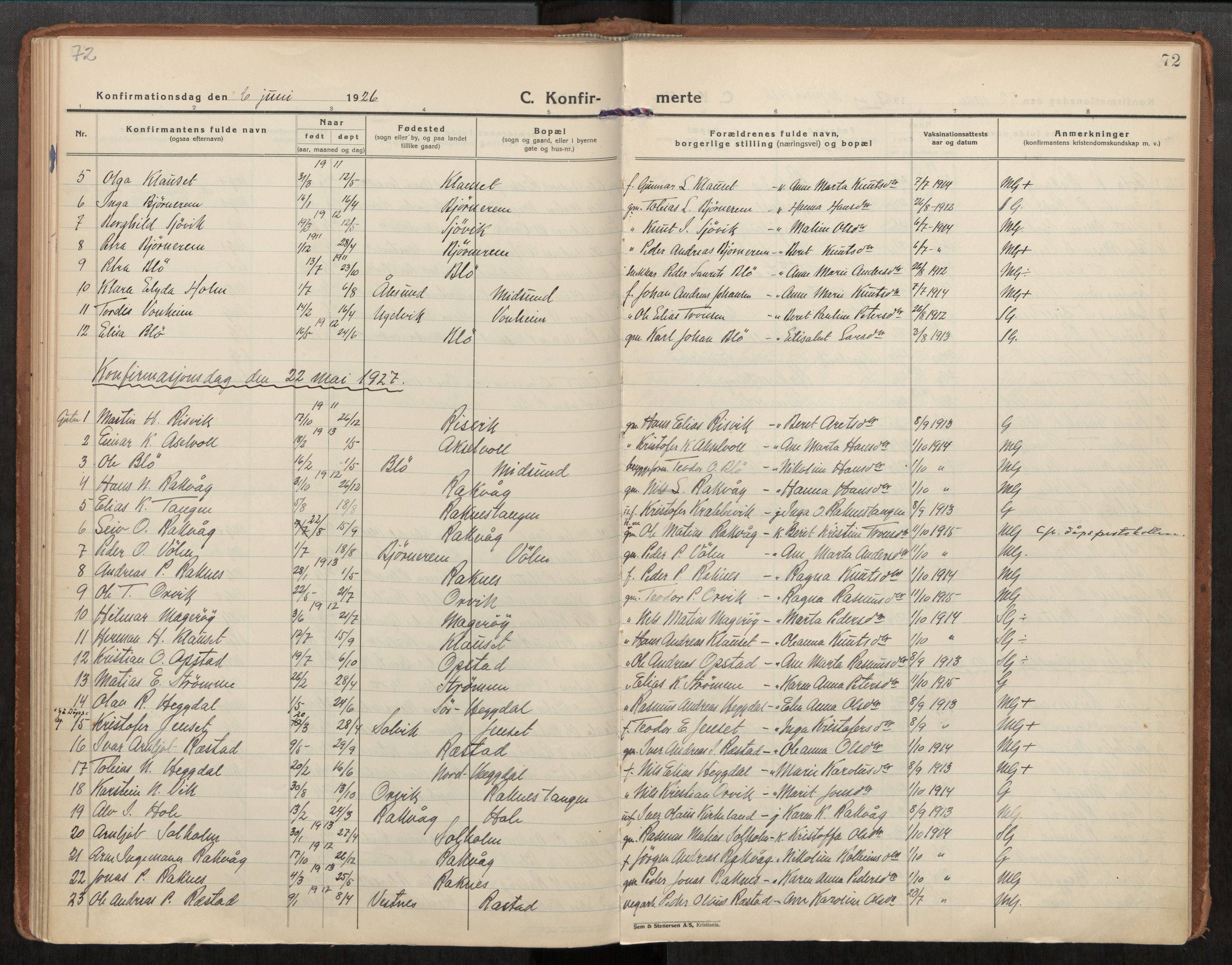 Ministerialprotokoller, klokkerbøker og fødselsregistre - Møre og Romsdal, SAT/A-1454/563/L0741: Parish register (official) no. 563A03, 1924-1945, p. 72