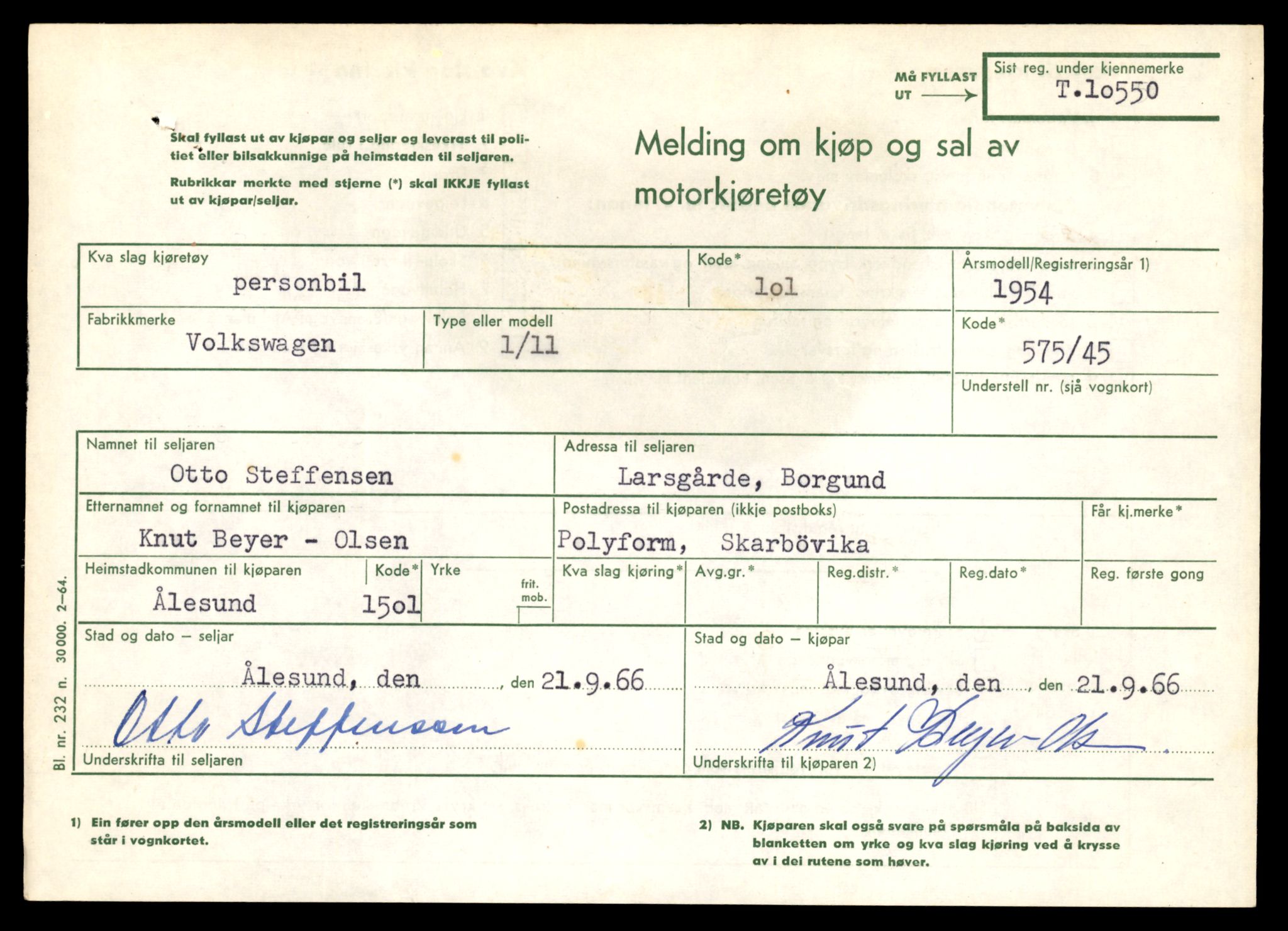 Møre og Romsdal vegkontor - Ålesund trafikkstasjon, SAT/A-4099/F/Fe/L0021: Registreringskort for kjøretøy T 10471 - T 10583, 1927-1998, p. 2237