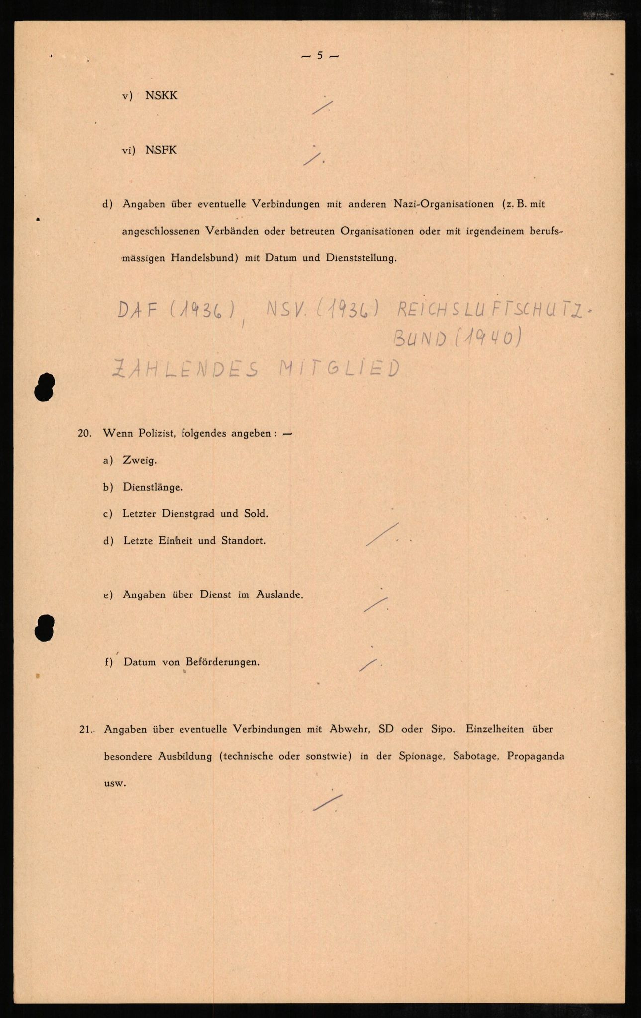 Forsvaret, Forsvarets overkommando II, RA/RAFA-3915/D/Db/L0005: CI Questionaires. Tyske okkupasjonsstyrker i Norge. Tyskere., 1945-1946, p. 163