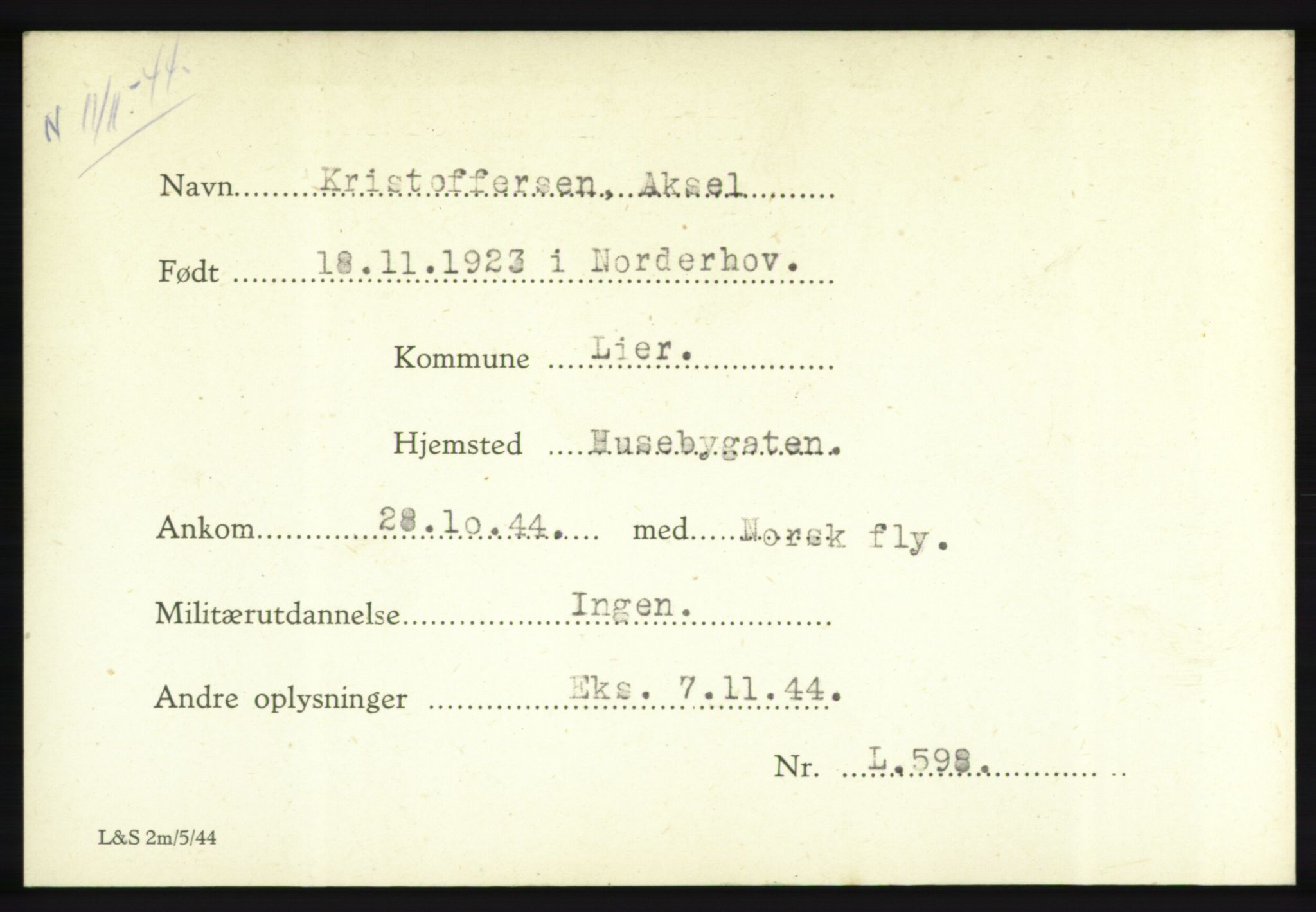 Forsvarets Overkommando. 2. kontor. Arkiv 8.1. Mottakersentralen FDE og FO.II, RA/RAFA-6952/P/Pa/L0012: Kristoffersen - Lindstedt , 1940-1945, p. 1