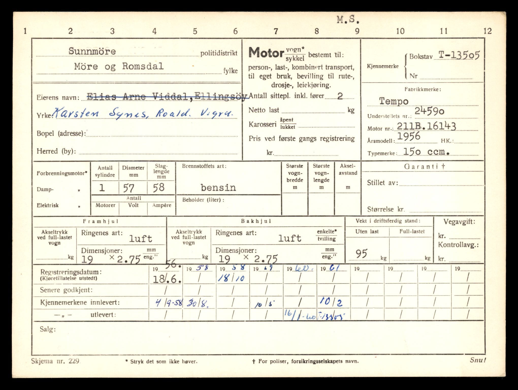 Møre og Romsdal vegkontor - Ålesund trafikkstasjon, AV/SAT-A-4099/F/Fe/L0039: Registreringskort for kjøretøy T 13361 - T 13530, 1927-1998, p. 2566