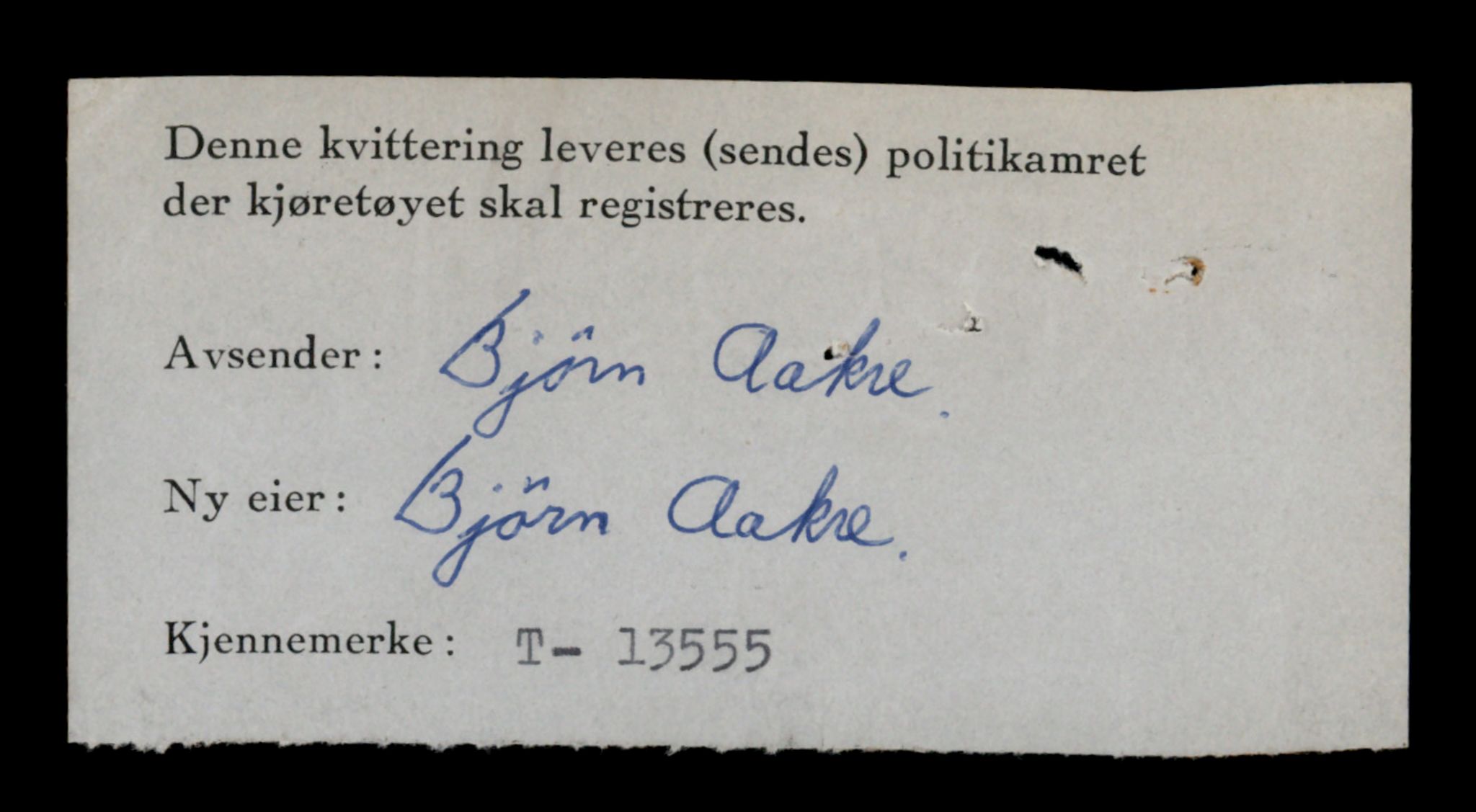 Møre og Romsdal vegkontor - Ålesund trafikkstasjon, AV/SAT-A-4099/F/Fe/L0040: Registreringskort for kjøretøy T 13531 - T 13709, 1927-1998, p. 482