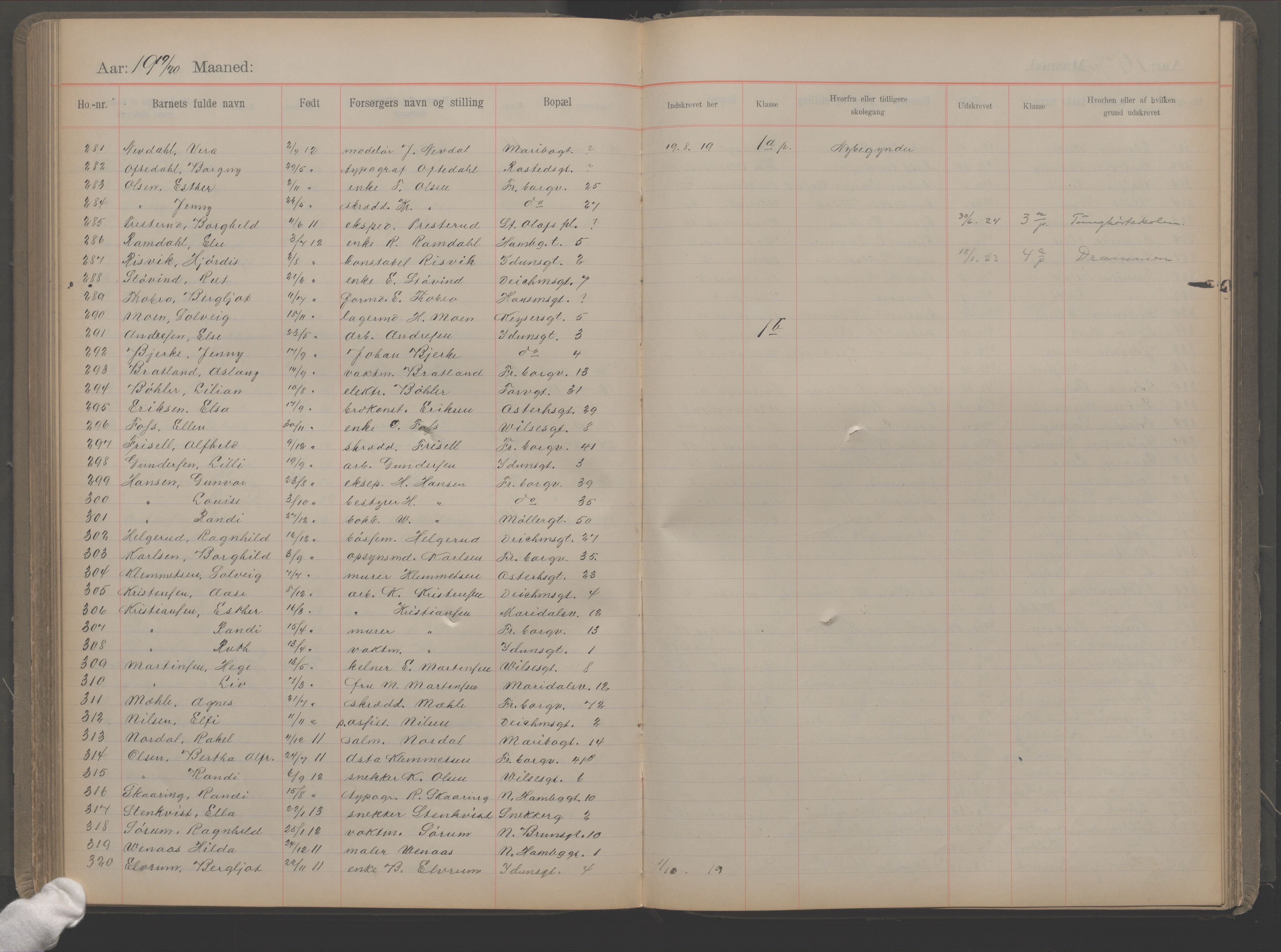 Møllergata skole, OBA/A-20129/F/Fa/L0002: Ut-/innskrivningsprotokoll, 1907-1932, p. 139