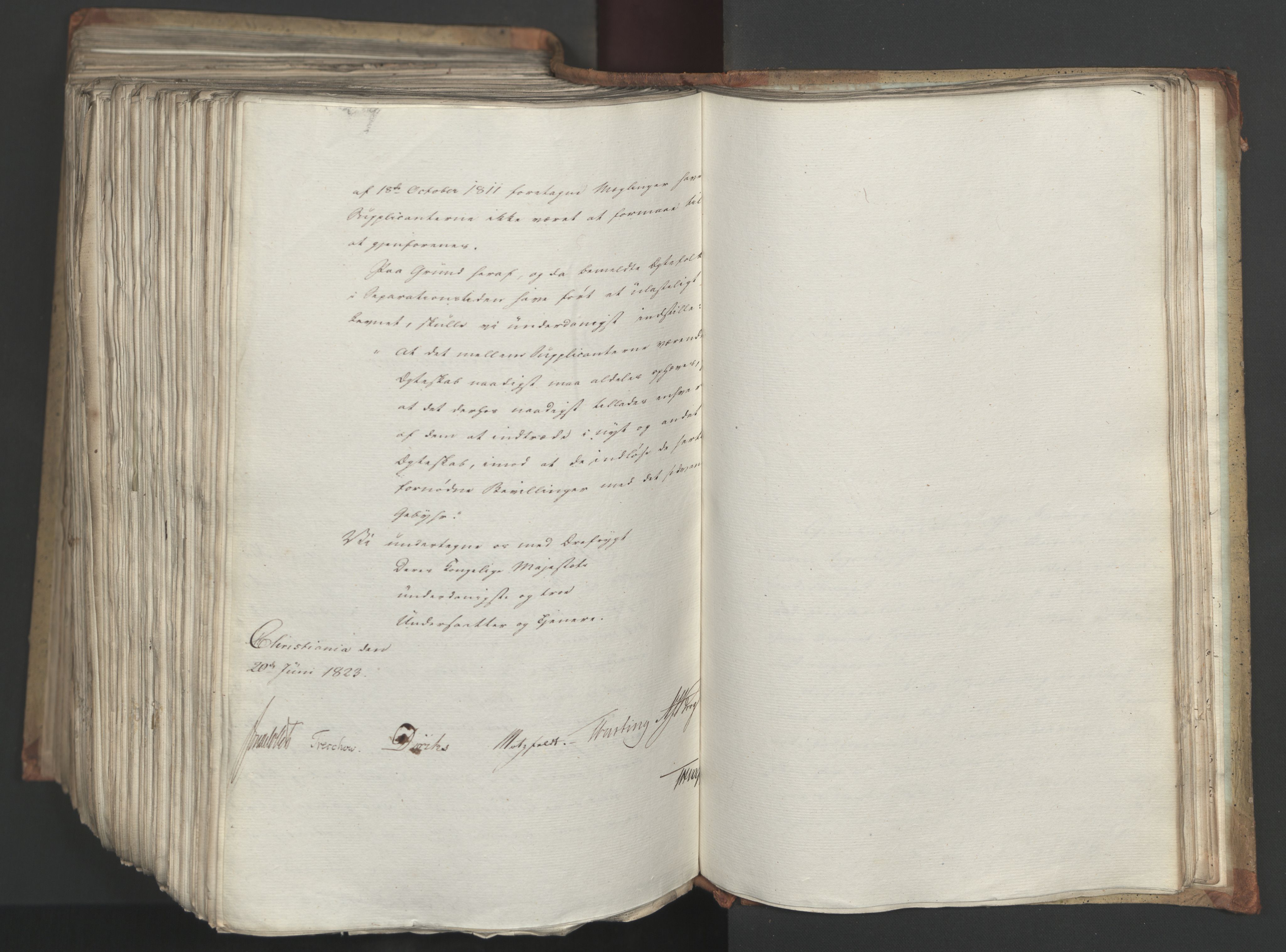 Statsrådsavdelingen i Stockholm, AV/RA-S-1003/D/Da/L0034: Regjeringsinnstillinger nr. 275-540, 1823, p. 647