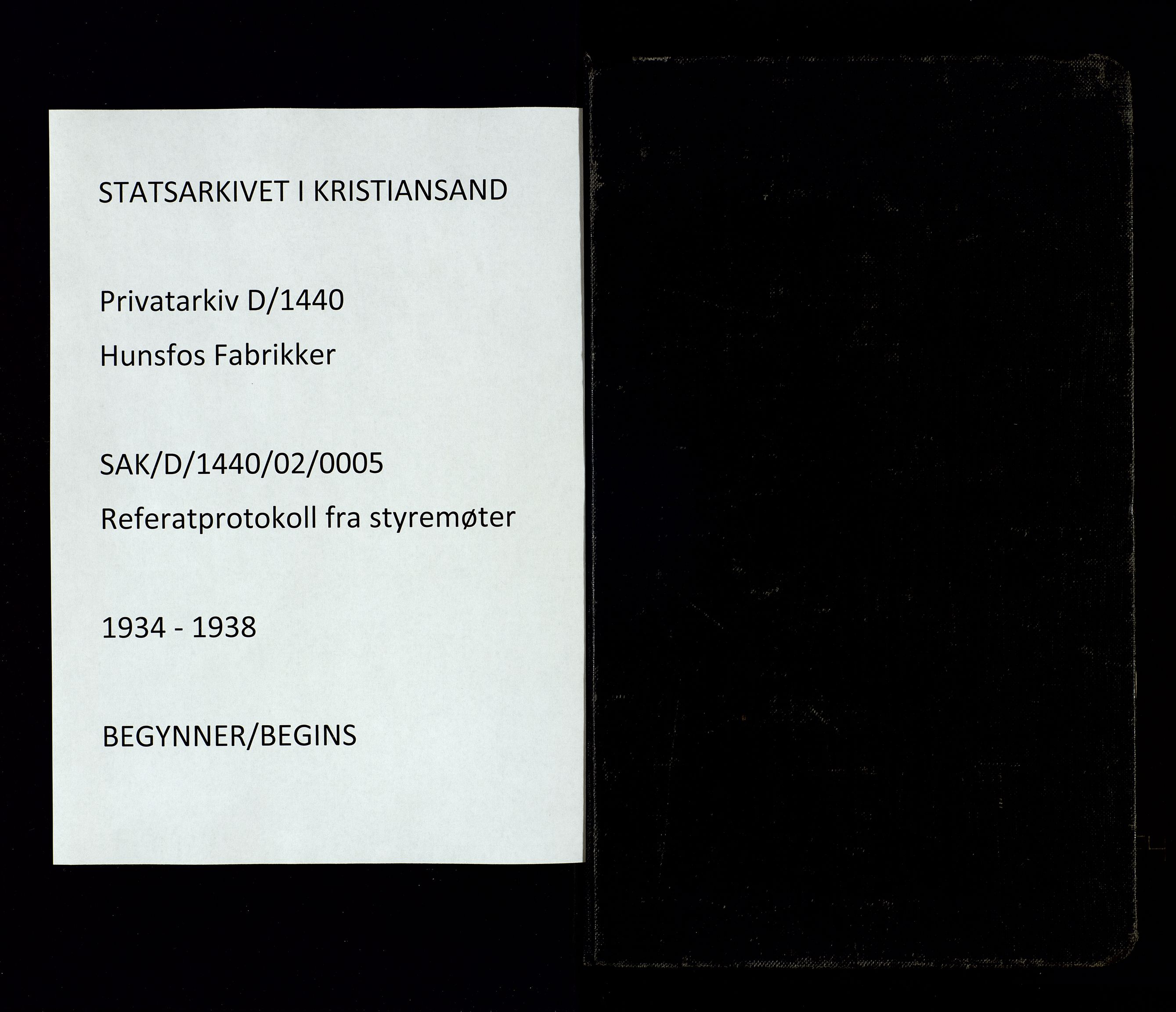Hunsfos fabrikker, SAK/D/1440/02/L0005: Referatprotokoll fra styremøter, 1934-1938, p. 1