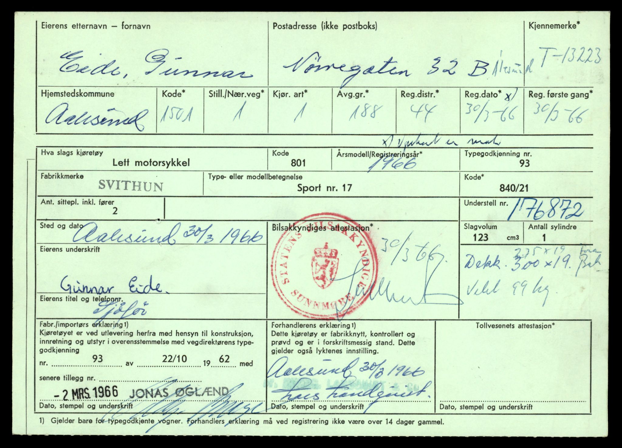 Møre og Romsdal vegkontor - Ålesund trafikkstasjon, AV/SAT-A-4099/F/Fe/L0038: Registreringskort for kjøretøy T 13180 - T 13360, 1927-1998, p. 721