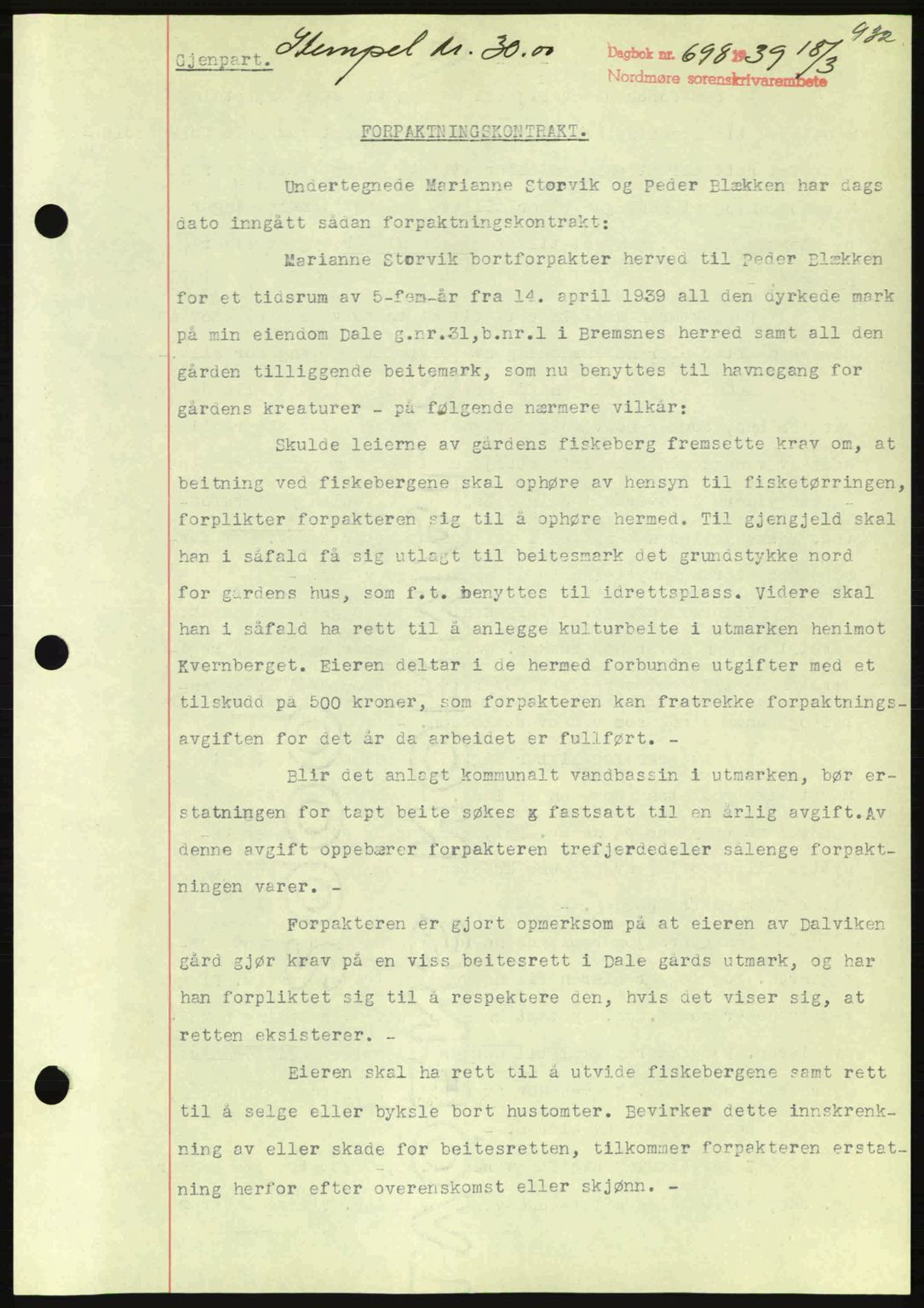 Nordmøre sorenskriveri, AV/SAT-A-4132/1/2/2Ca: Mortgage book no. B84, 1938-1939, Diary no: : 698/1939