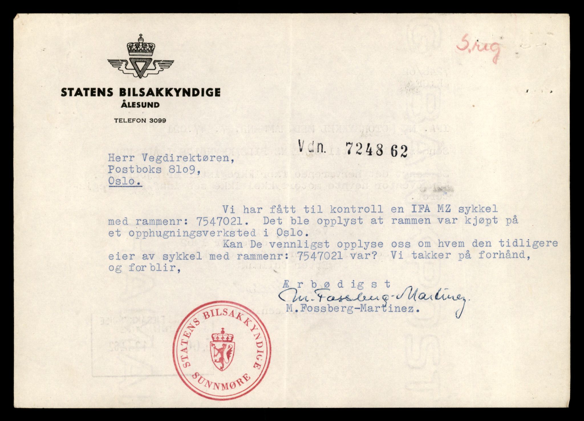 Møre og Romsdal vegkontor - Ålesund trafikkstasjon, AV/SAT-A-4099/F/Fe/L0040: Registreringskort for kjøretøy T 13531 - T 13709, 1927-1998, p. 2271
