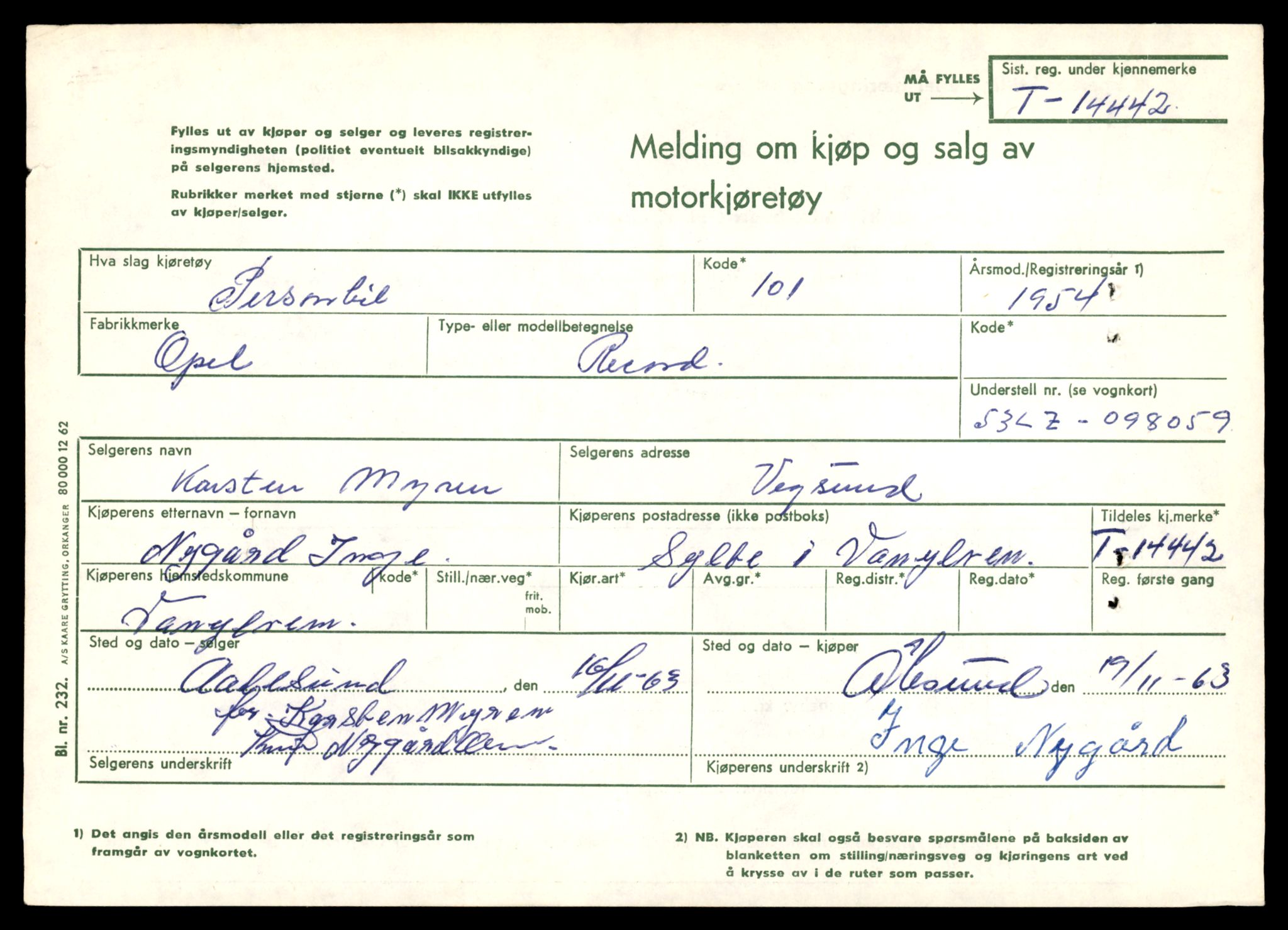 Møre og Romsdal vegkontor - Ålesund trafikkstasjon, AV/SAT-A-4099/F/Fe/L0045: Registreringskort for kjøretøy T 14320 - T 14444, 1927-1998, p. 3220