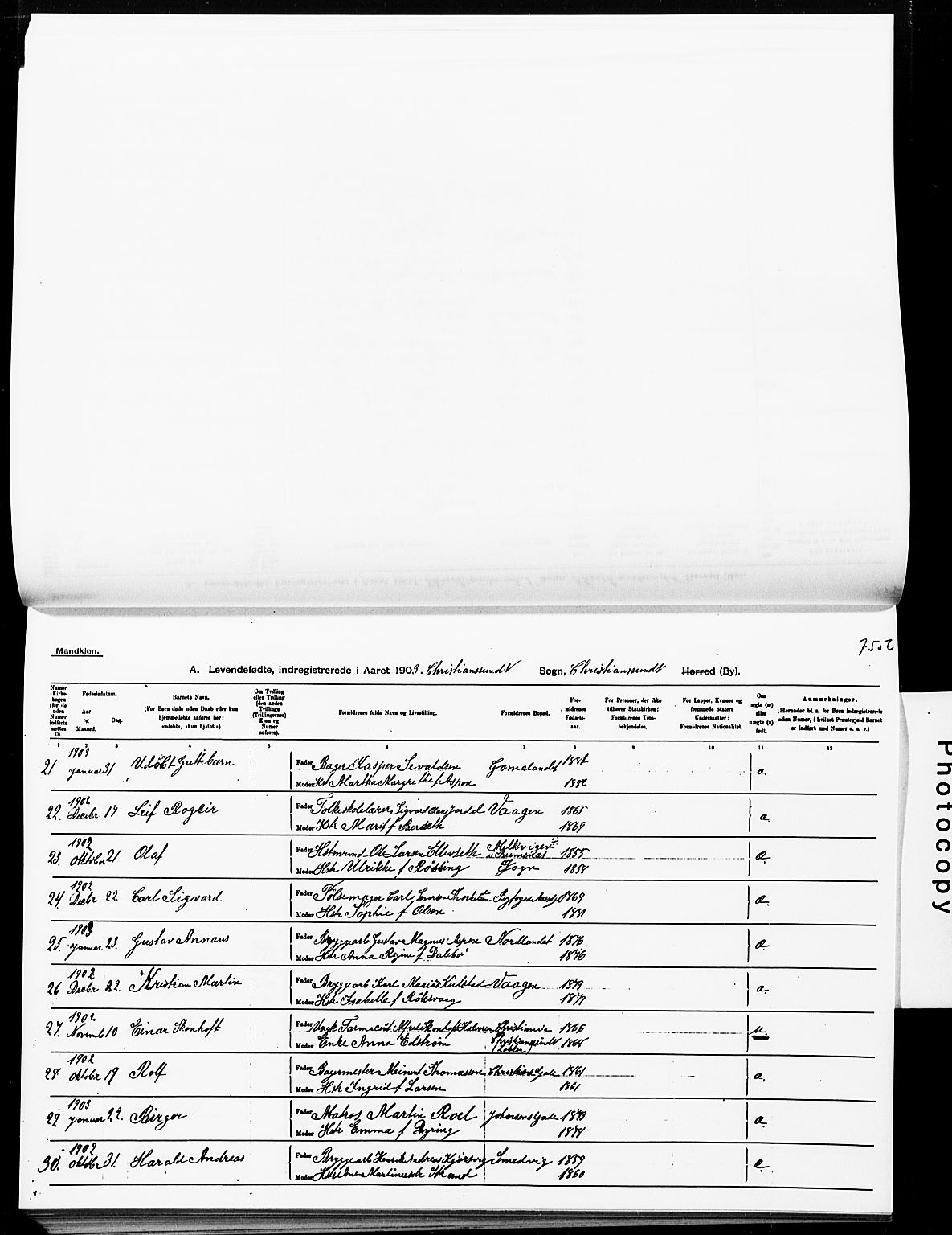 Ministerialprotokoller, klokkerbøker og fødselsregistre - Møre og Romsdal, AV/SAT-A-1454/572/L0858: Parish register (official) no. 572D02, 1903-1912