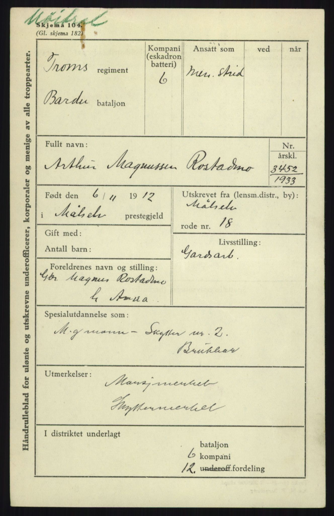 Forsvaret, Troms infanteriregiment nr. 16, AV/RA-RAFA-3146/P/Pa/L0017: Rulleblad for regimentets menige mannskaper, årsklasse 1933, 1933, p. 1105