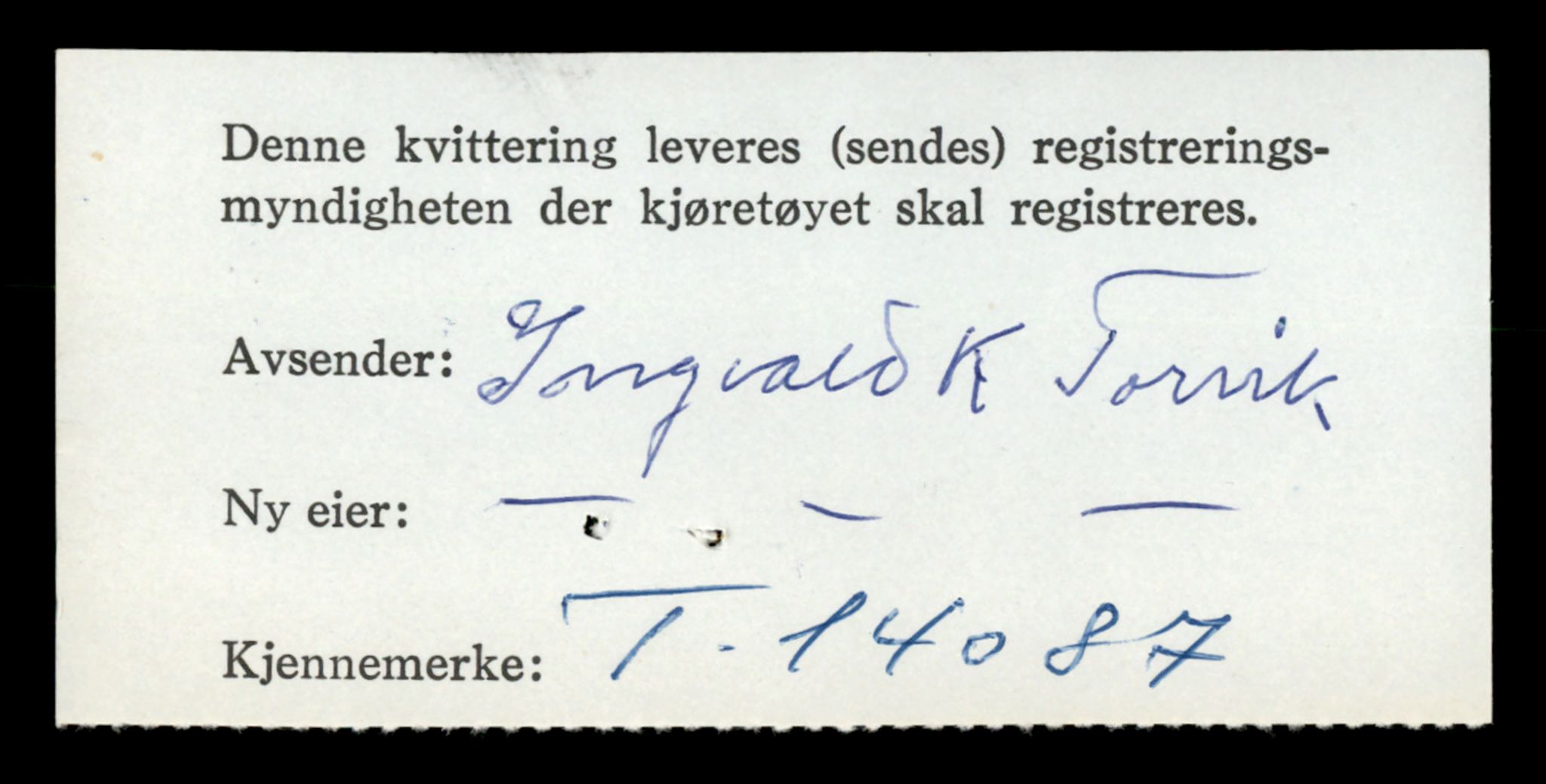 Møre og Romsdal vegkontor - Ålesund trafikkstasjon, AV/SAT-A-4099/F/Fe/L0043: Registreringskort for kjøretøy T 14080 - T 14204, 1927-1998, p. 186