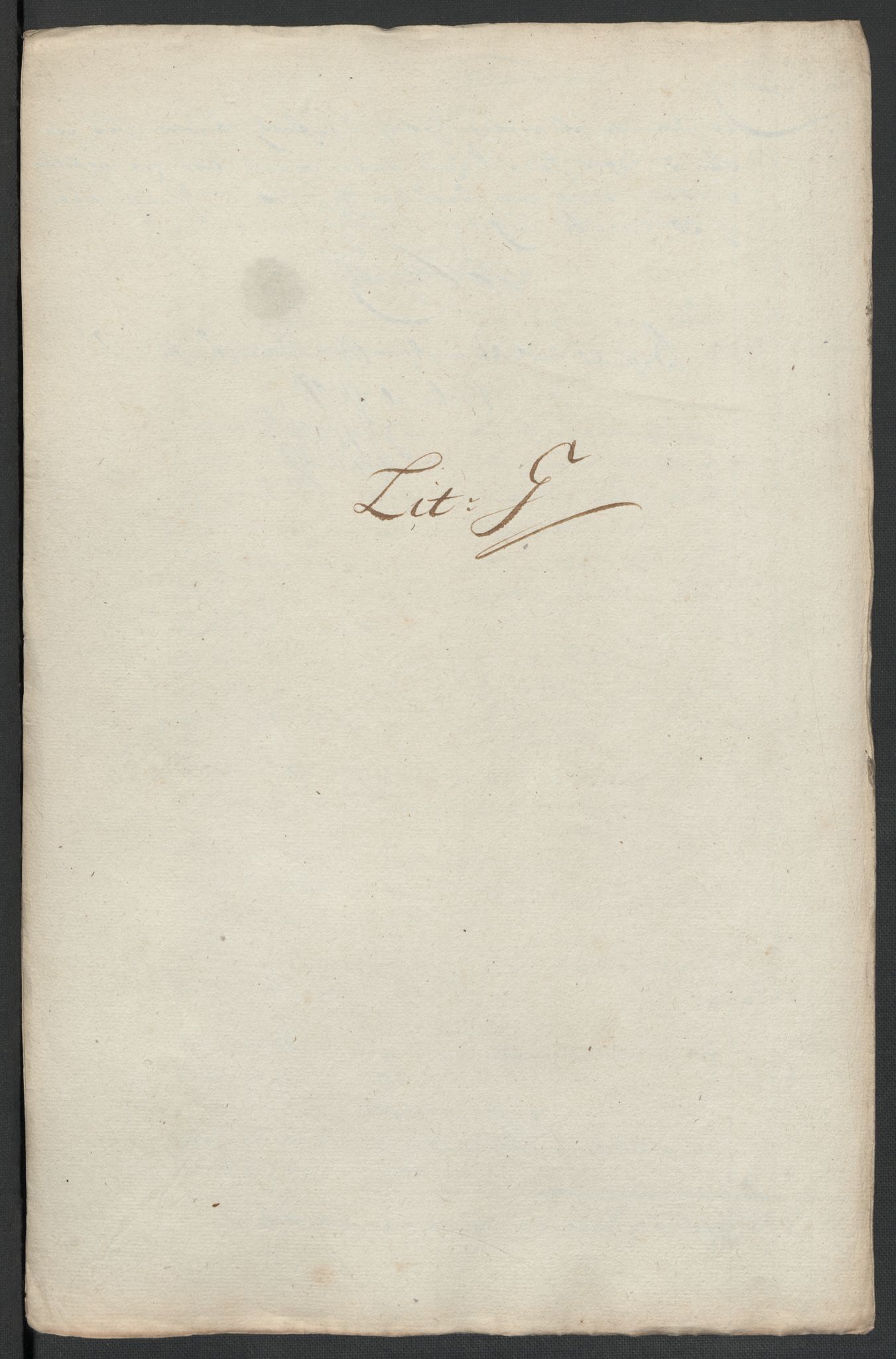 Rentekammeret inntil 1814, Reviderte regnskaper, Fogderegnskap, AV/RA-EA-4092/R55/L3653: Fogderegnskap Romsdal, 1697-1698, p. 318