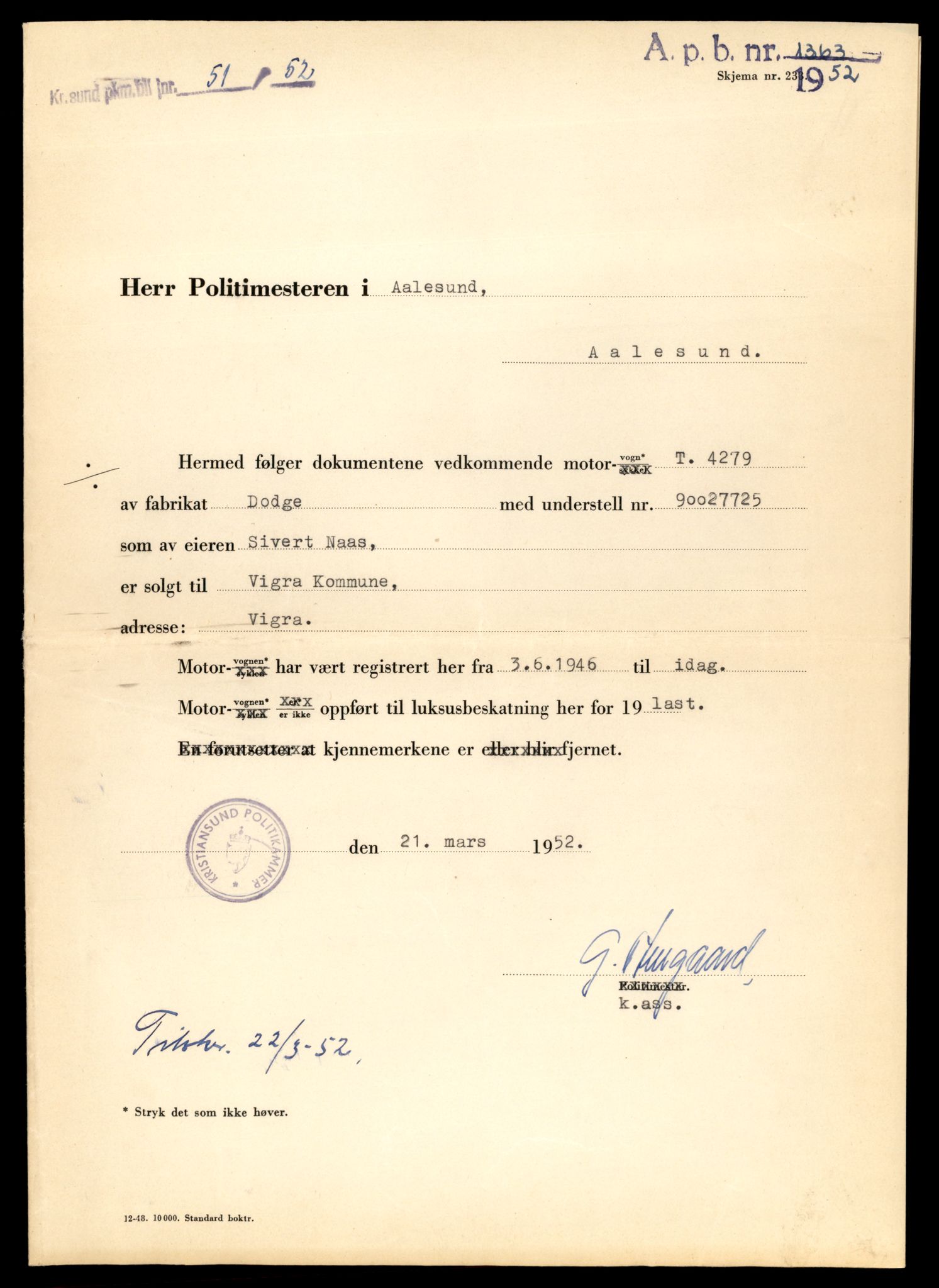 Møre og Romsdal vegkontor - Ålesund trafikkstasjon, SAT/A-4099/F/Fe/L0015: Registreringskort for kjøretøy T 1700 - T 1850, 1927-1998, p. 15