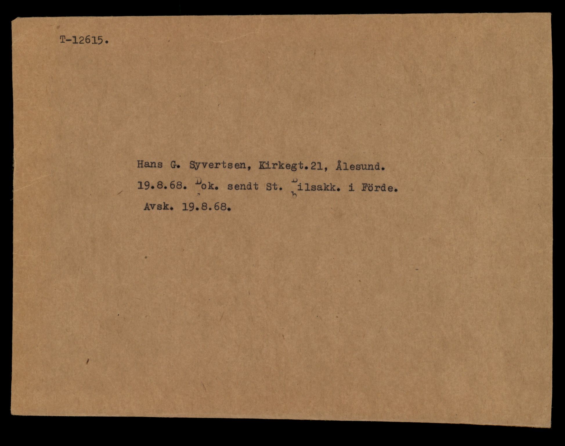 Møre og Romsdal vegkontor - Ålesund trafikkstasjon, AV/SAT-A-4099/F/Fe/L0034: Registreringskort for kjøretøy T 12500 - T 12652, 1927-1998, p. 2203