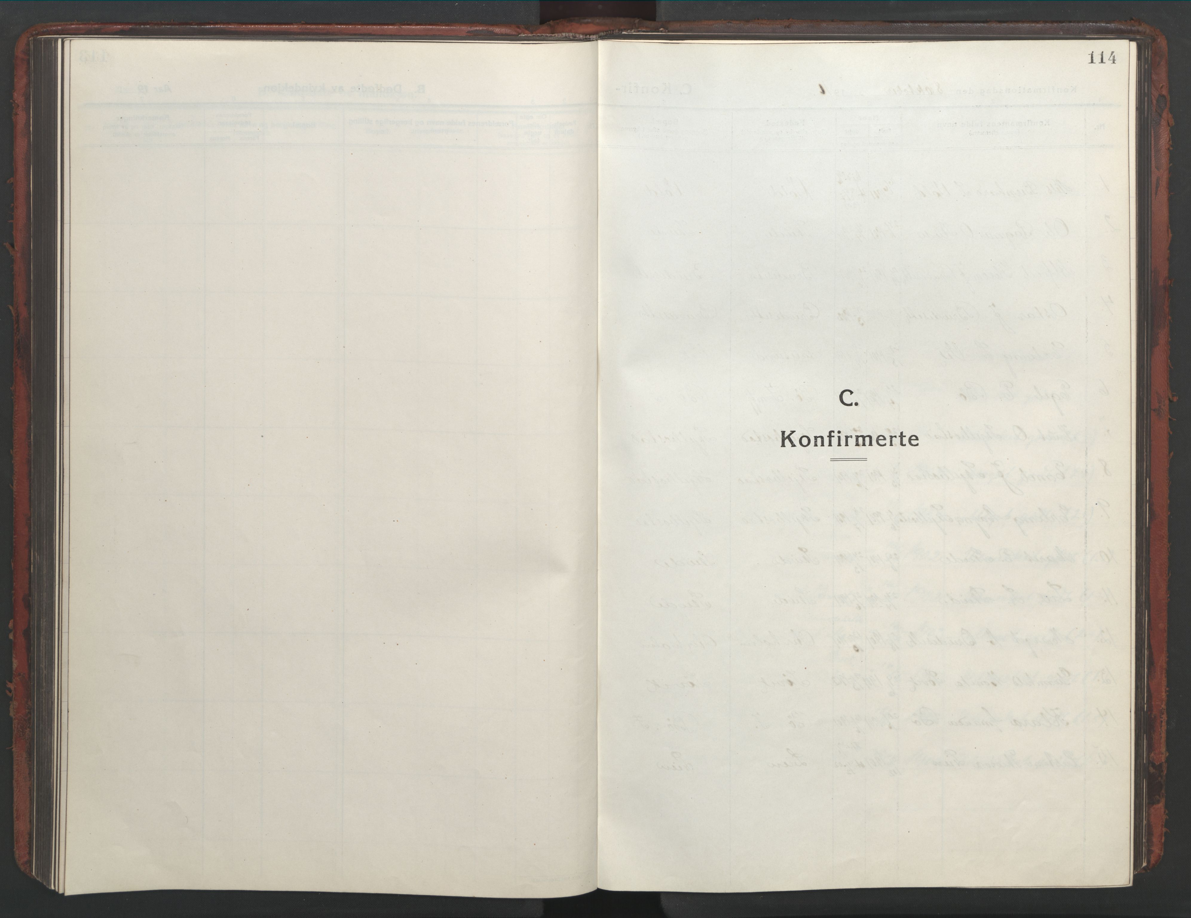 Ministerialprotokoller, klokkerbøker og fødselsregistre - Møre og Romsdal, SAT/A-1454/543/L0565: Parish register (copy) no. 543C03, 1916-1955, p. 114