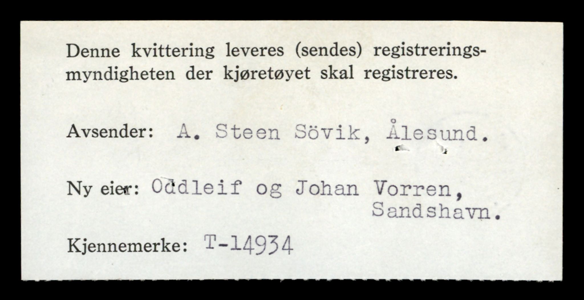 Møre og Romsdal vegkontor - Ålesund trafikkstasjon, AV/SAT-A-4099/F/Fe/L0049: Registreringskort for kjøretøy T 14864 - T 18613, 1927-1998, p. 1626