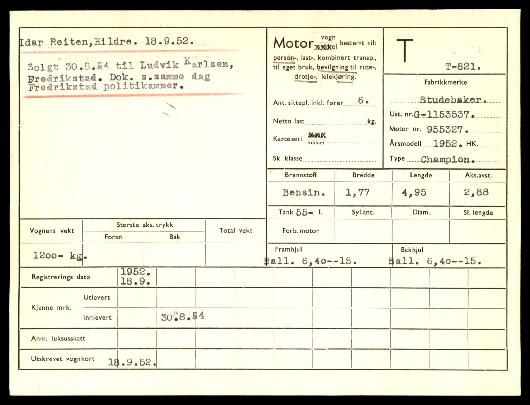 Møre og Romsdal vegkontor - Ålesund trafikkstasjon, AV/SAT-A-4099/F/Fe/L0008: Registreringskort for kjøretøy T 747 - T 894, 1927-1998, p. 1950