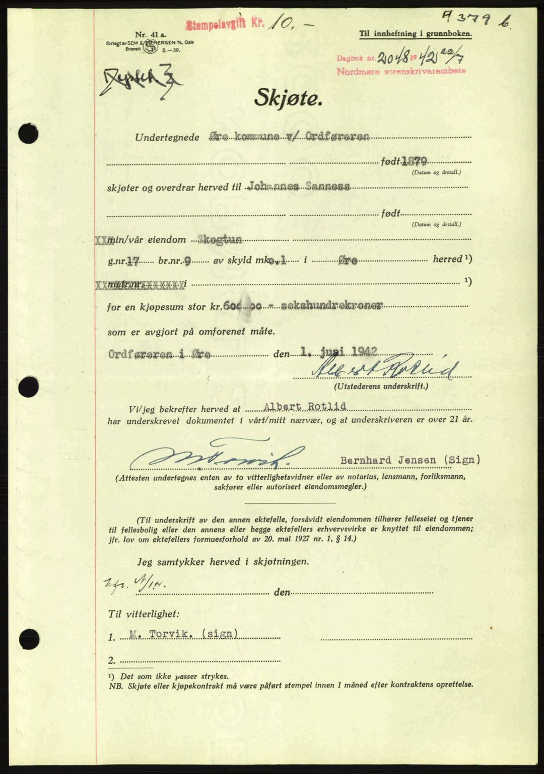 Nordmøre sorenskriveri, AV/SAT-A-4132/1/2/2Ca: Mortgage book no. A93, 1942-1942, Diary no: : 2048/1942