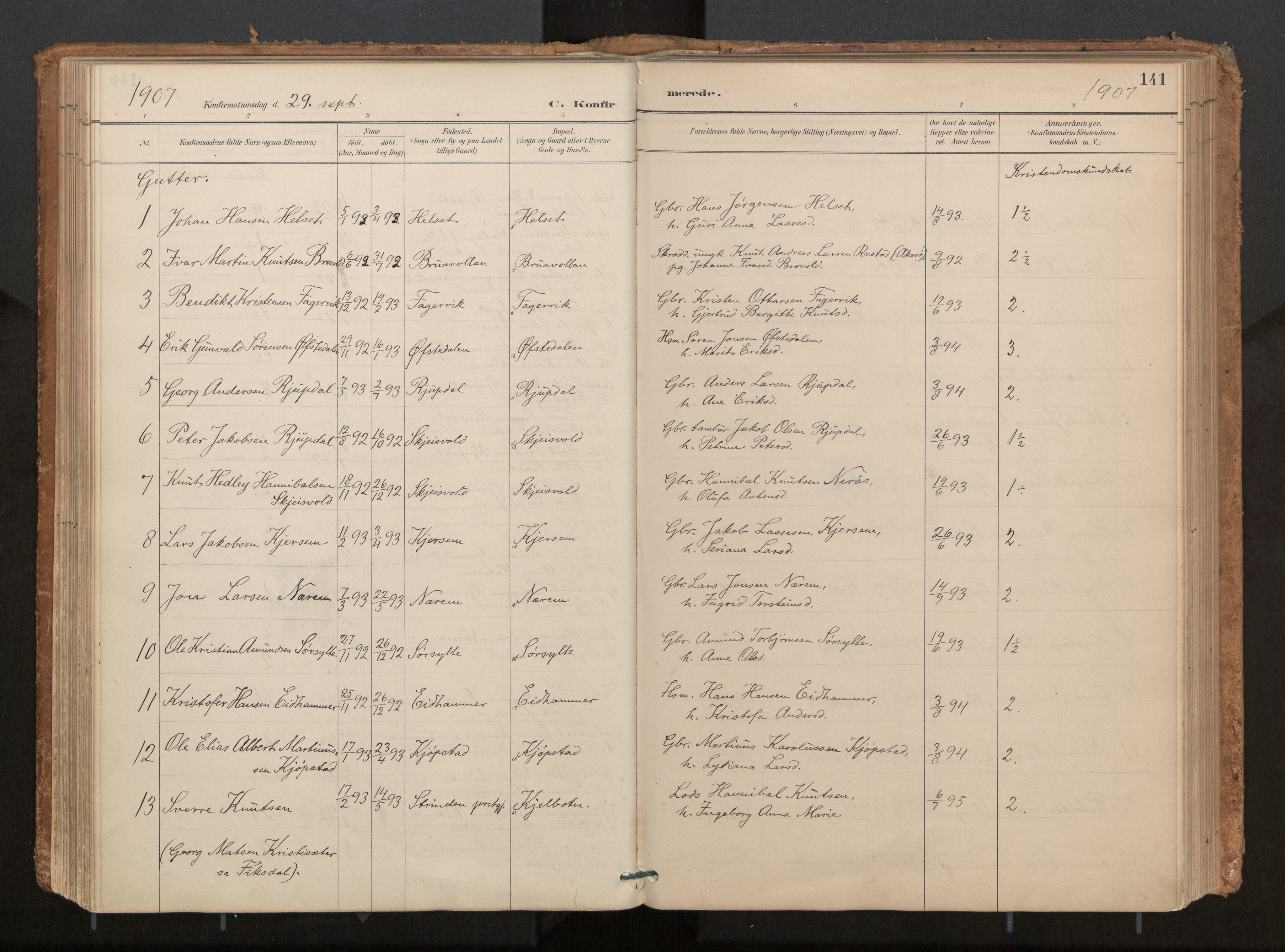 Ministerialprotokoller, klokkerbøker og fødselsregistre - Møre og Romsdal, AV/SAT-A-1454/541/L0545a: Parish register (official) no. 541A03, 1887-1912, p. 141