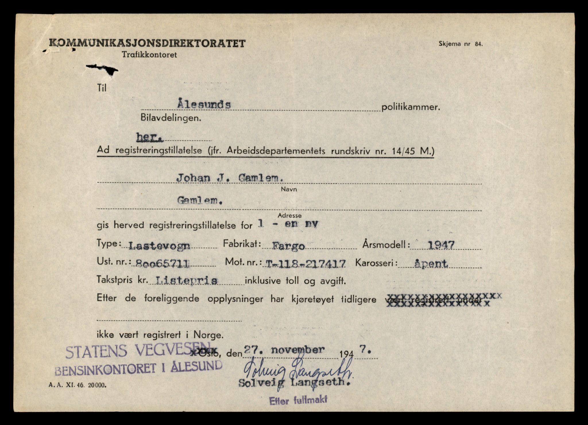 Møre og Romsdal vegkontor - Ålesund trafikkstasjon, AV/SAT-A-4099/F/Fe/L0034: Registreringskort for kjøretøy T 12500 - T 12652, 1927-1998, p. 1998