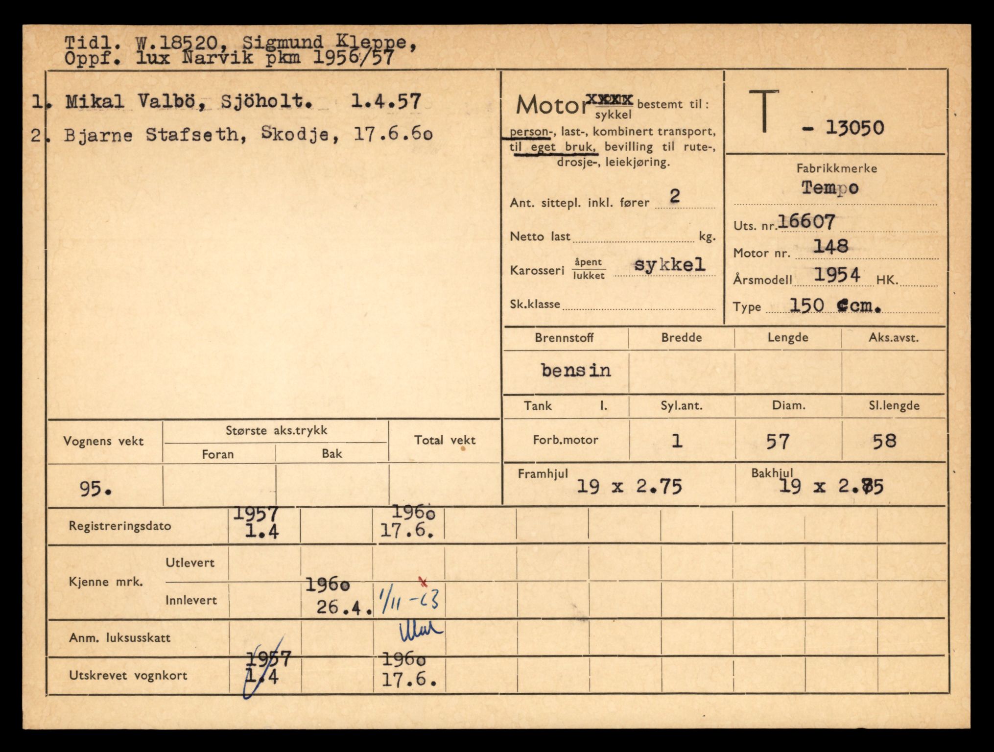 Møre og Romsdal vegkontor - Ålesund trafikkstasjon, AV/SAT-A-4099/F/Fe/L0037: Registreringskort for kjøretøy T 13031 - T 13179, 1927-1998, p. 431