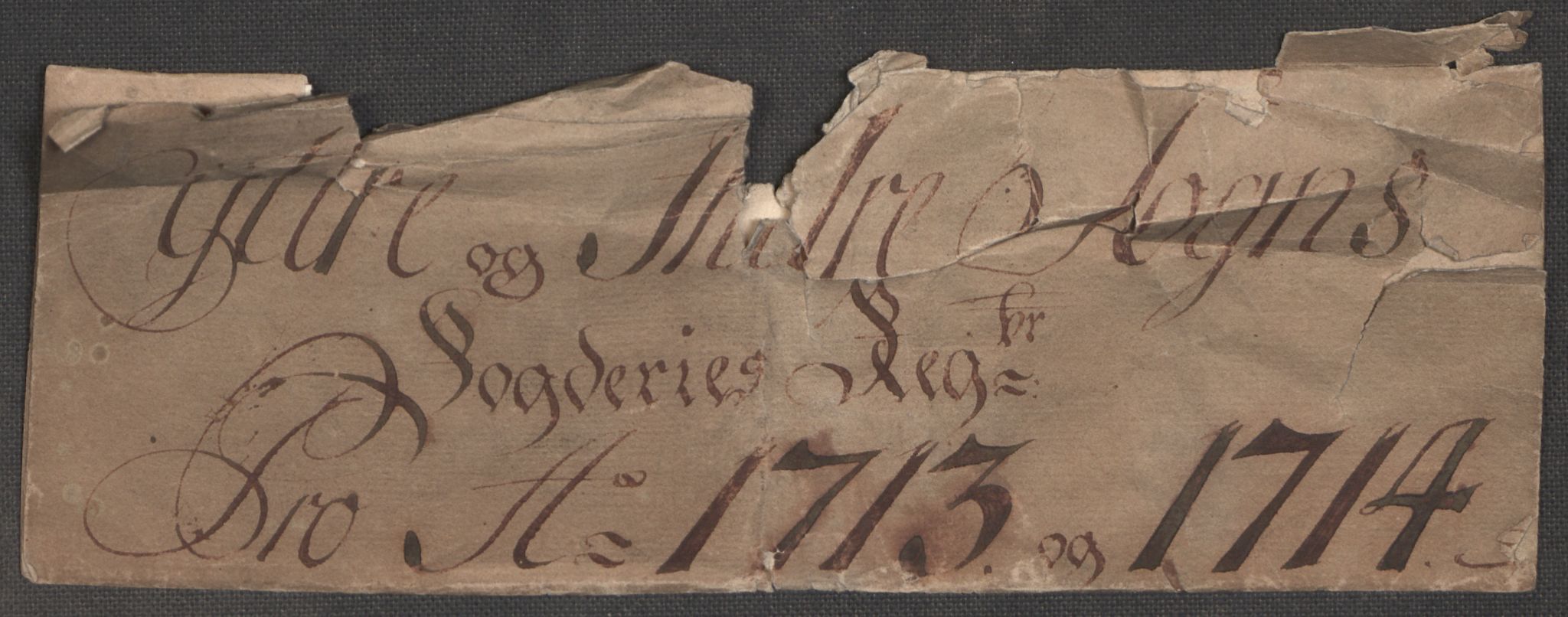 Rentekammeret inntil 1814, Reviderte regnskaper, Fogderegnskap, AV/RA-EA-4092/R52/L3319: Fogderegnskap Sogn, 1713-1714, p. 3