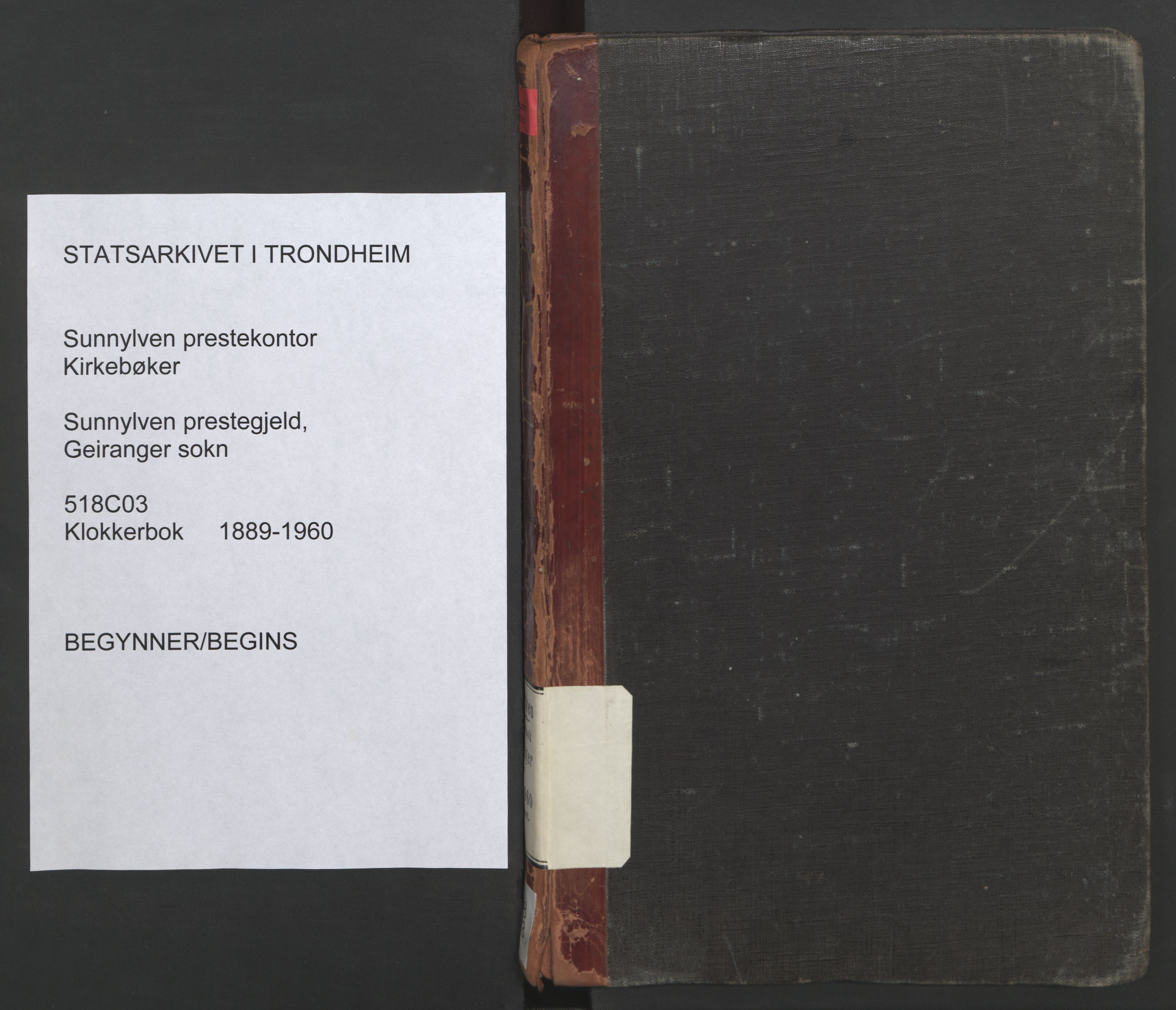 Ministerialprotokoller, klokkerbøker og fødselsregistre - Møre og Romsdal, SAT/A-1454/518/L0236: Parish register (copy) no. 518C03, 1889-1960
