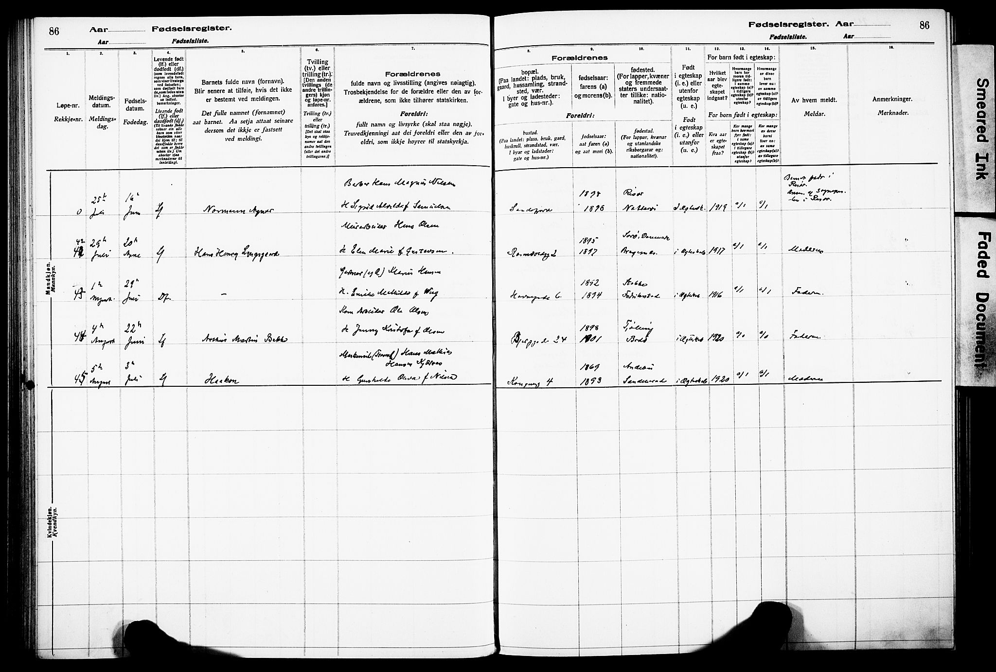 Sandefjord kirkebøker, AV/SAKO-A-315/J/Ja/L0001: Birth register no. 1, 1916-1932, p. 86