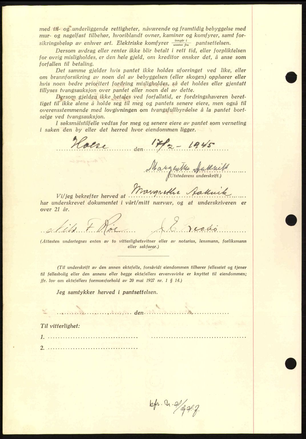 Nordmøre sorenskriveri, AV/SAT-A-4132/1/2/2Ca: Mortgage book no. B92, 1944-1945, Diary no: : 320/1945