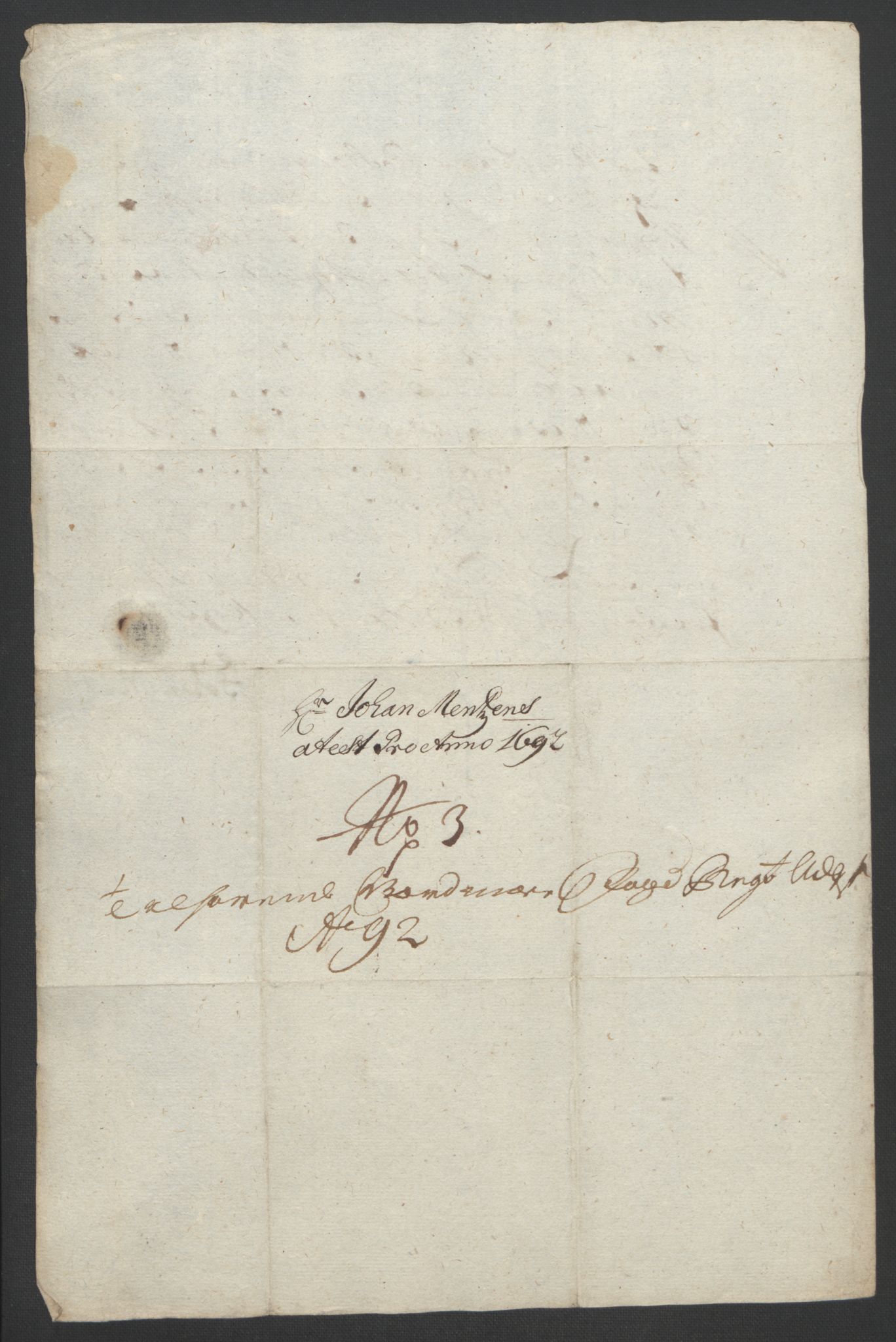 Rentekammeret inntil 1814, Reviderte regnskaper, Fogderegnskap, AV/RA-EA-4092/R56/L3735: Fogderegnskap Nordmøre, 1692-1693, p. 185