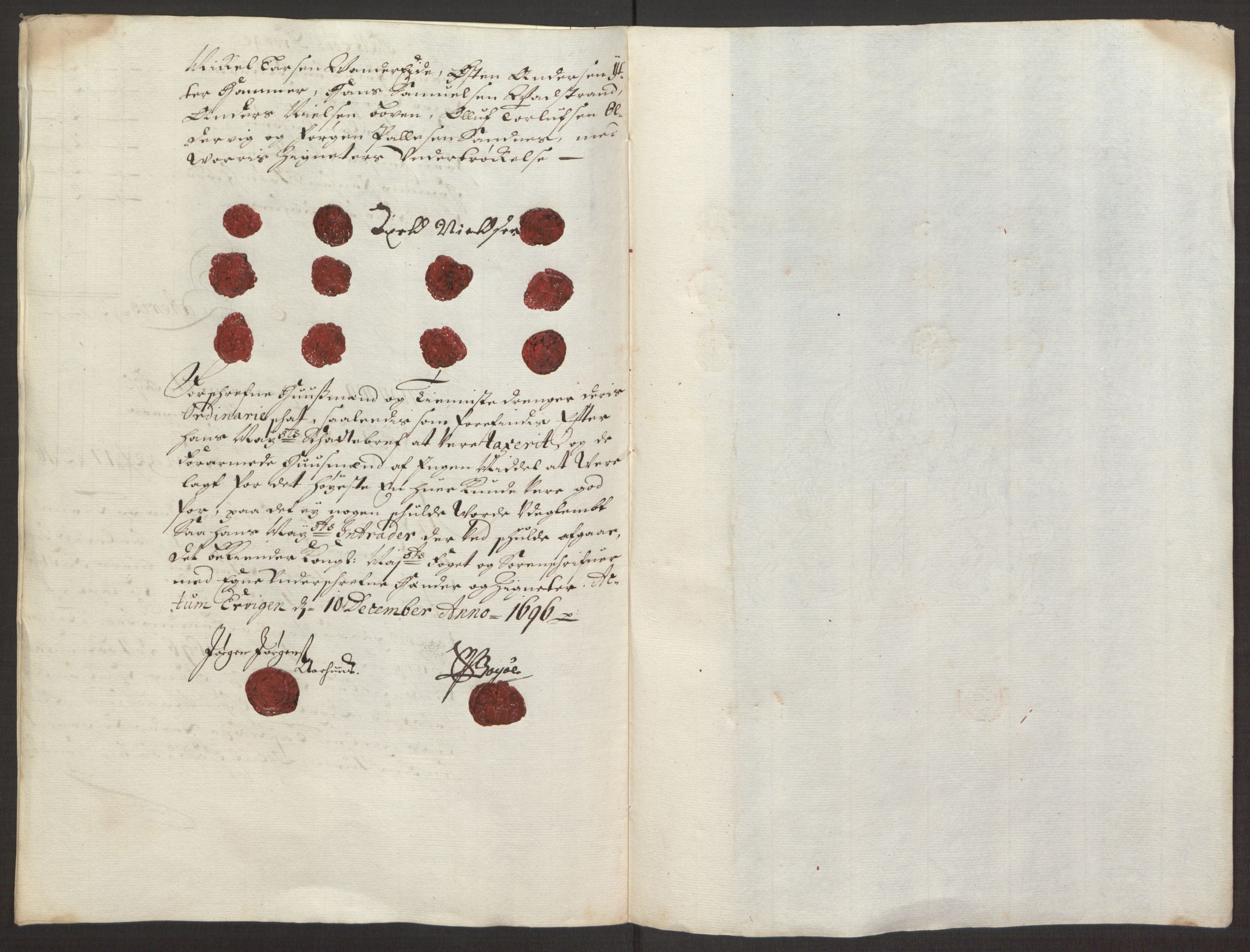 Rentekammeret inntil 1814, Reviderte regnskaper, Fogderegnskap, RA/EA-4092/R68/L4753: Fogderegnskap Senja og Troms, 1694-1696, p. 333