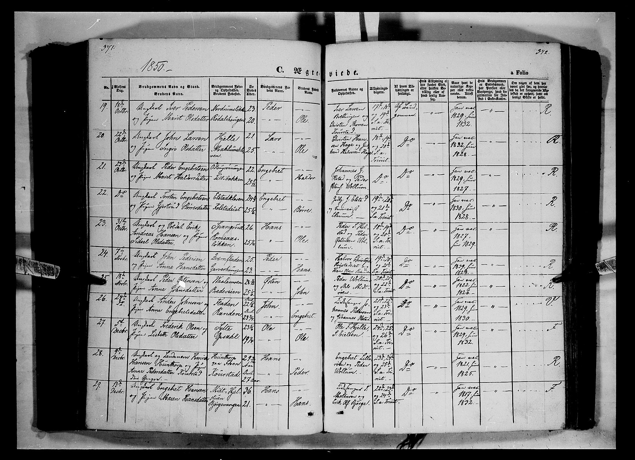 Ringebu prestekontor, SAH/PREST-082/H/Ha/Haa/L0006: Parish register (official) no. 6, 1848-1859, p. 371-372