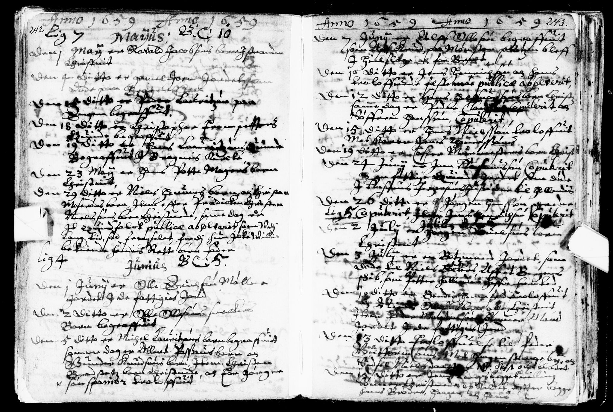 Bragernes kirkebøker, AV/SAKO-A-6/F/Fa/L0001: Parish register (official) no. I 1, 1634-1662, p. 242-243