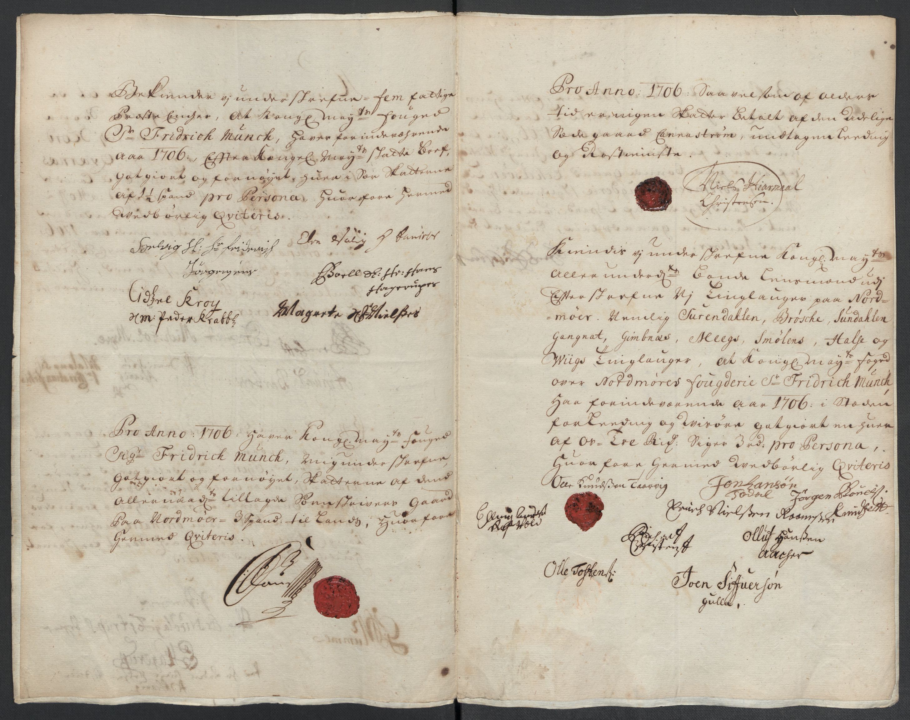 Rentekammeret inntil 1814, Reviderte regnskaper, Fogderegnskap, RA/EA-4092/R56/L3742: Fogderegnskap Nordmøre, 1706-1707, p. 116