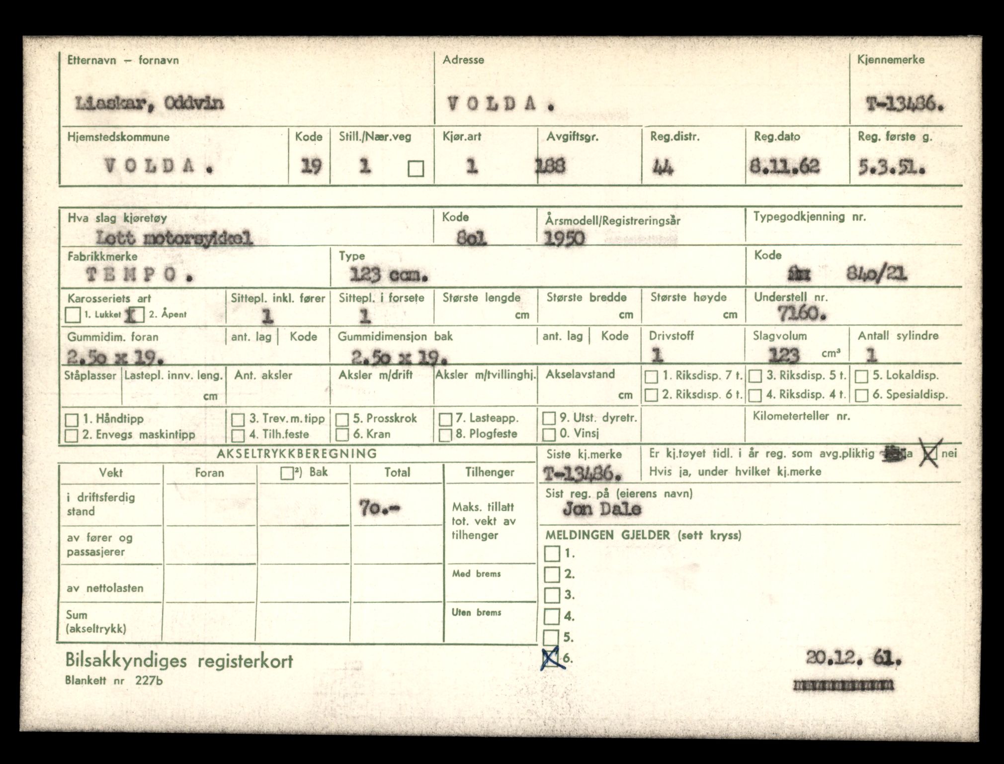 Møre og Romsdal vegkontor - Ålesund trafikkstasjon, AV/SAT-A-4099/F/Fe/L0039: Registreringskort for kjøretøy T 13361 - T 13530, 1927-1998, p. 2158