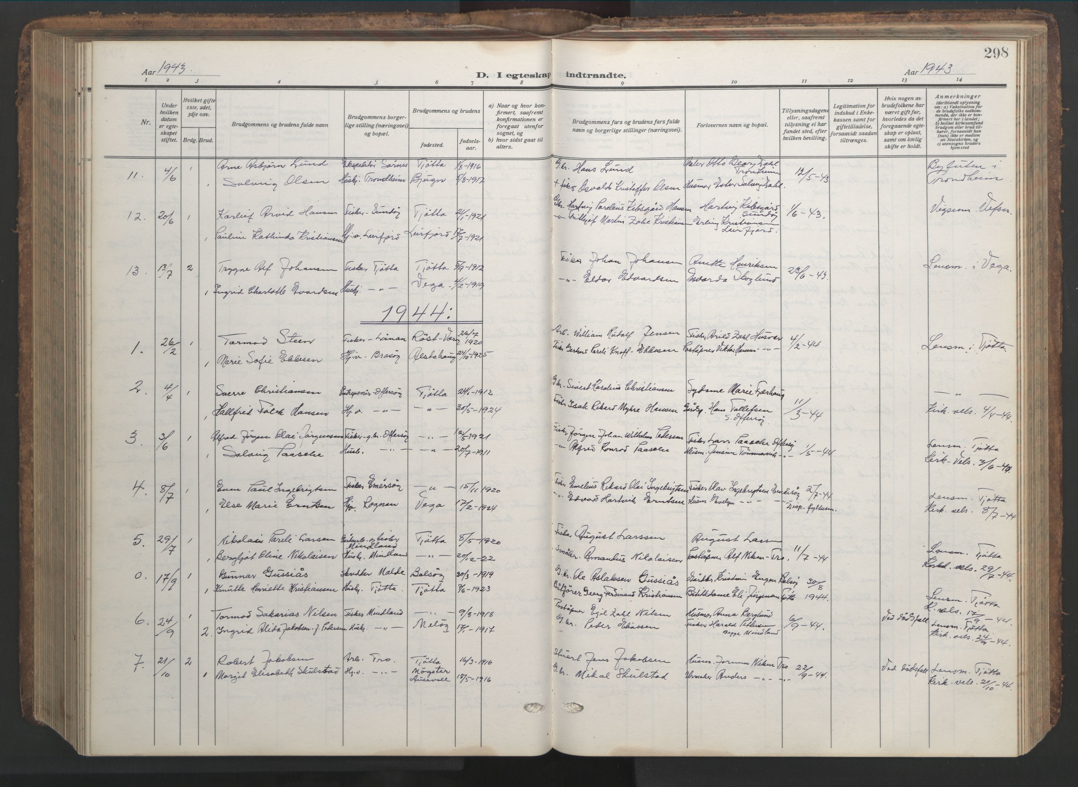 Ministerialprotokoller, klokkerbøker og fødselsregistre - Nordland, AV/SAT-A-1459/817/L0269: Parish register (copy) no. 817C04, 1921-1949, p. 298