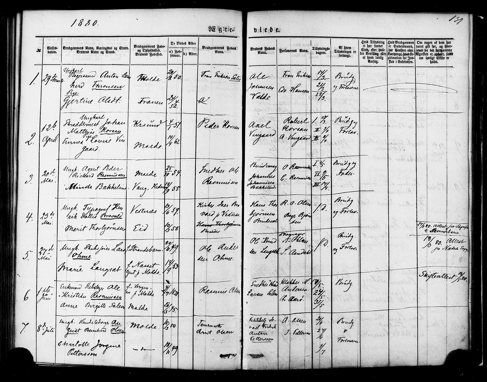 Ministerialprotokoller, klokkerbøker og fødselsregistre - Møre og Romsdal, AV/SAT-A-1454/558/L0691: Parish register (official) no. 558A05, 1873-1886, p. 139